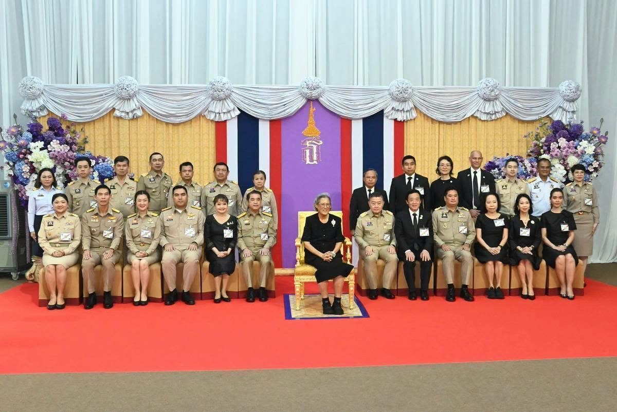 สำนักงานการปฏิรูปที่ดินเพื่อเกษตรกรรม ร่วมเฝ้าฯ รับเสด็จ สมเด็จพระกนิษฐาธิราชเจ้า กรมสมเด็จพระเทพรัตนราชสุดา ฯ สยามบรมราชกุมารี เสด็จพระราชดำเนินไปทรงเปิดงานเทิดพระเกียรติและน้อมรำลึก ในพระมหากรุณาธิคุณของสมเด็จพระนางเจ้าสิริกิติ์ พระบรมราชินีนาถ พระบรมราชชนนีพันปีหลวง “ภูษา ธัญญา ราชินี”
