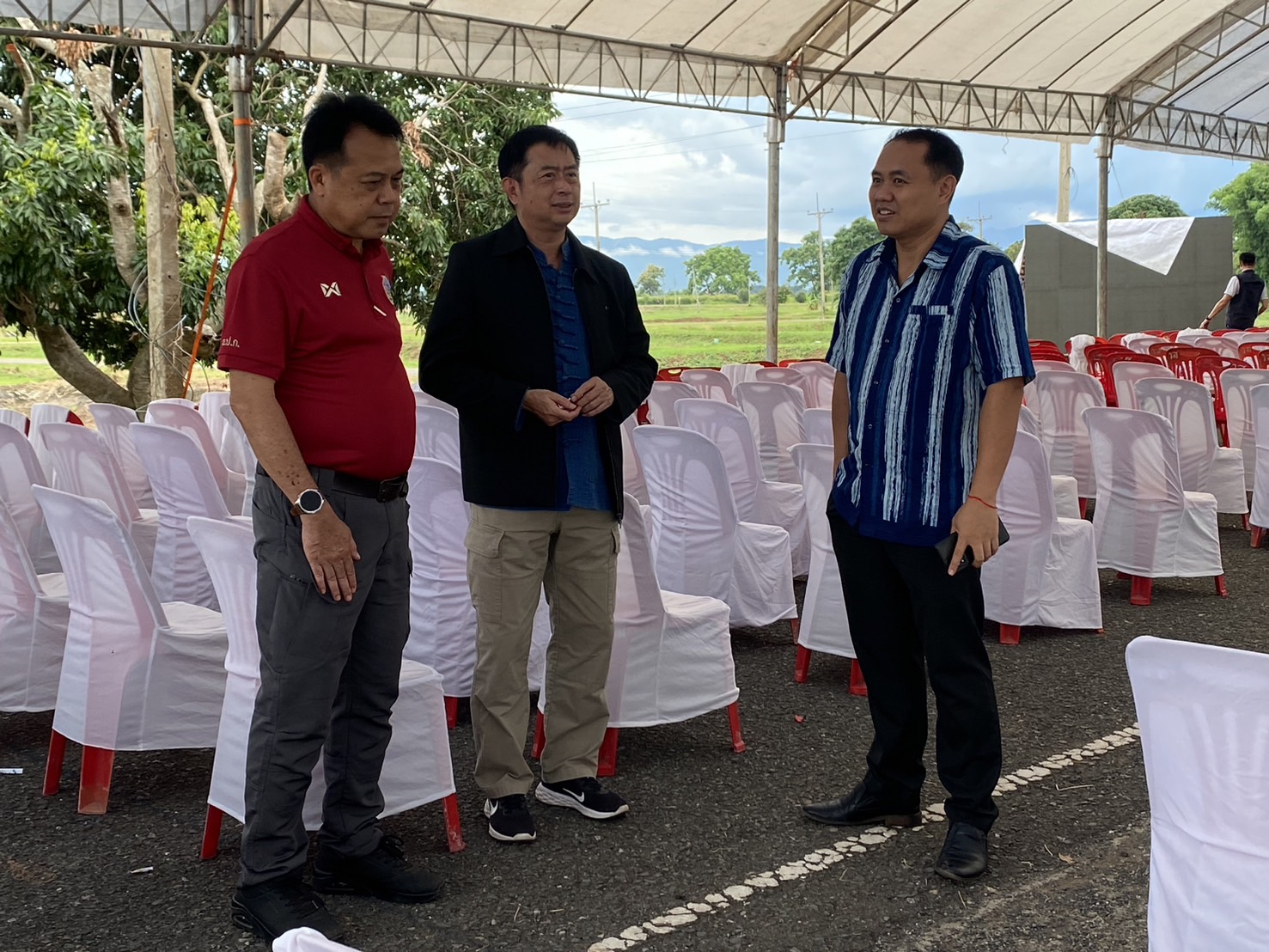 ส.ป.ก. ลงพื้นที่ตรวจการเตรียมความพร้อมการจัดงานในพิธีเปิด งานนิทรรศการ “ พัฒนา การเกษตร พะเยาโมเดล กว๊านพะเยาแห่งชีวิต ณ ศูนย์วิจัย และพัฒนา ประมงน้ำจืดพะเยา อำเภอเมืองจังหวัดพะเยา (ข่าวแชร์)