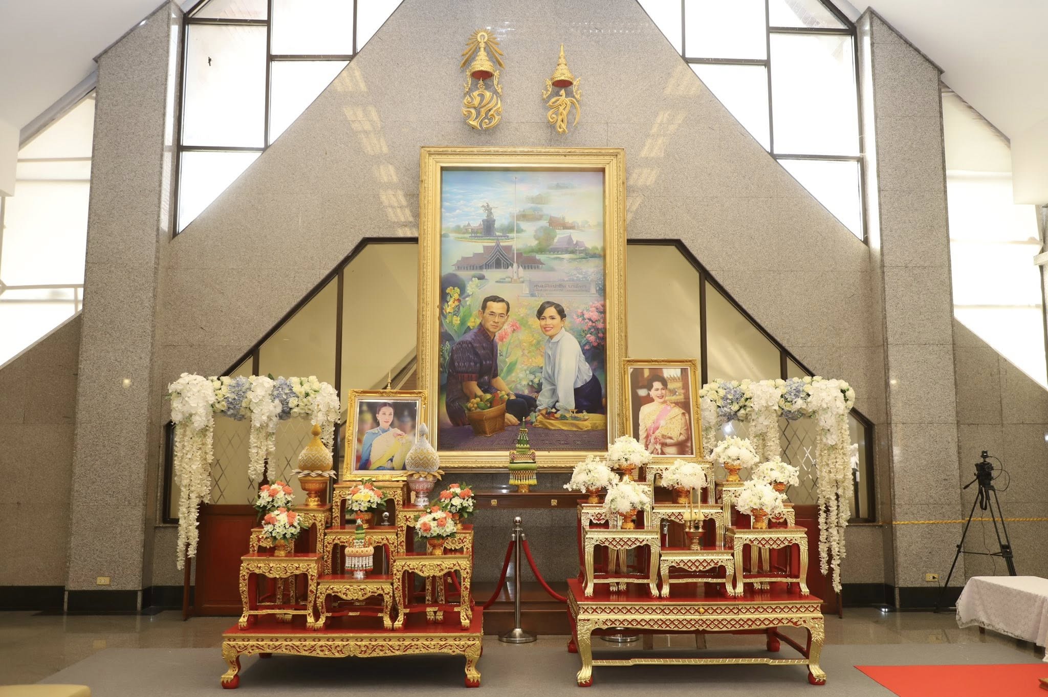 ส.ป.ก. จัดพิธีทักษิณานุปทานถวายพระราชกุศล และพิธีเจริญพระพุทธมนต์ถวายพระกุศล