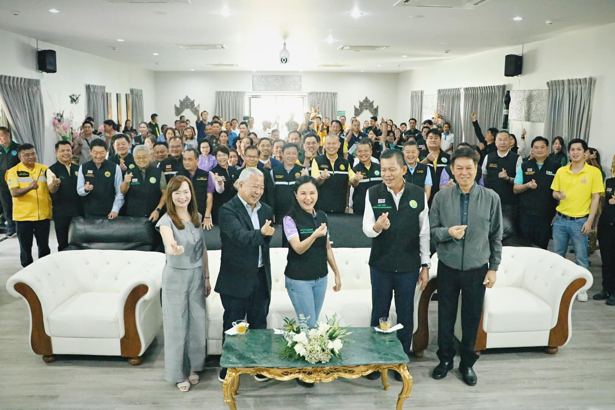 ส.ป.ก. ร่วมลงพื้นที่ติดตามความก้าวหน้าเจทีฟาร์มซิลค์ต.ห้วยทราย อ.สันกำแพงจ.เชียงใหม่ (ข่าวแชร์)