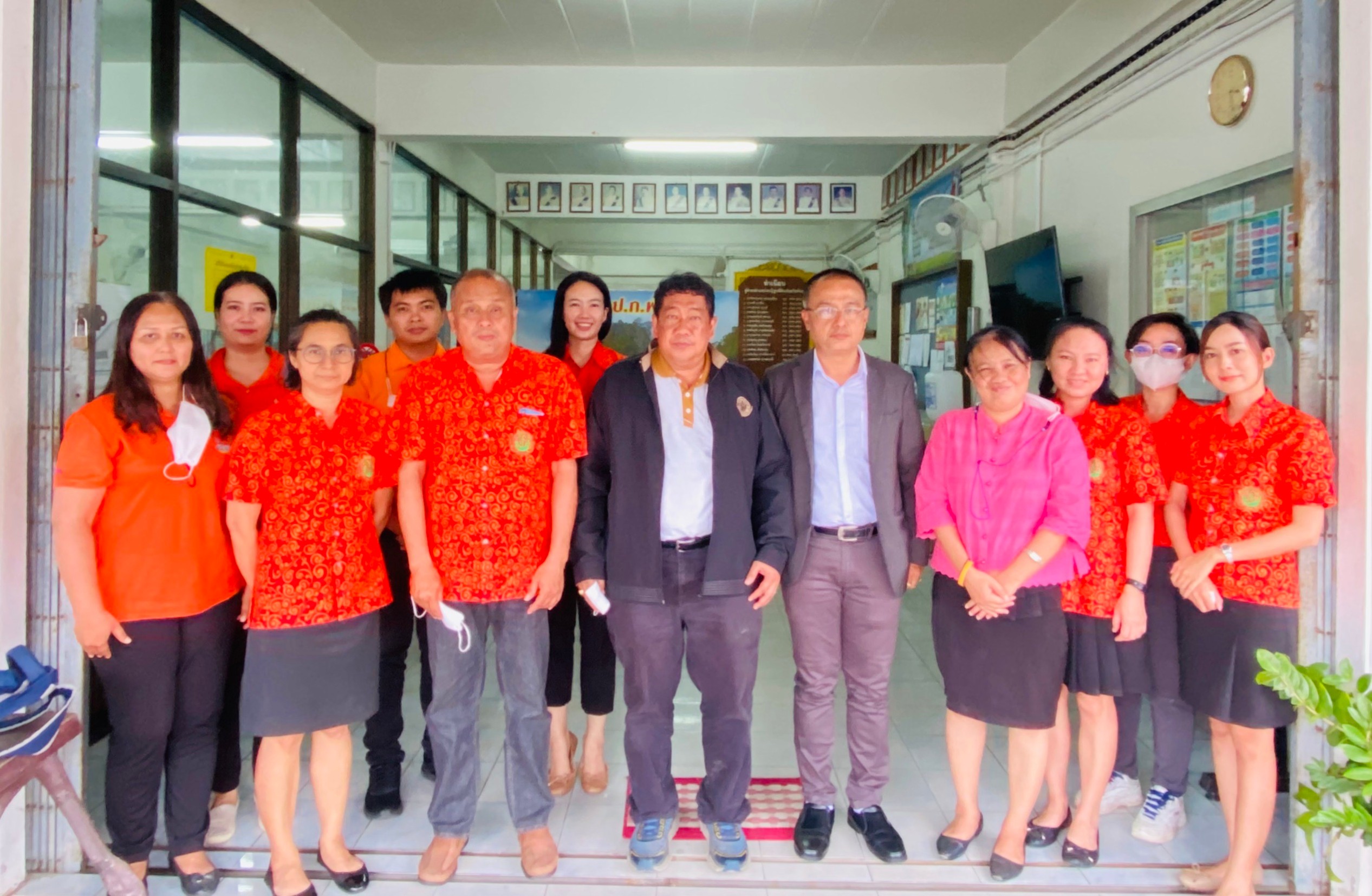 ผู้ตรวจราชการ ส.ป.ก. ประชุมตรวจติดตามการดำเนินงาน ปี งบประมาณ พ.ศ. 2566 รอบที่ 1 เขต 6 จังหวัดพังงา (ข่าวแชร์)