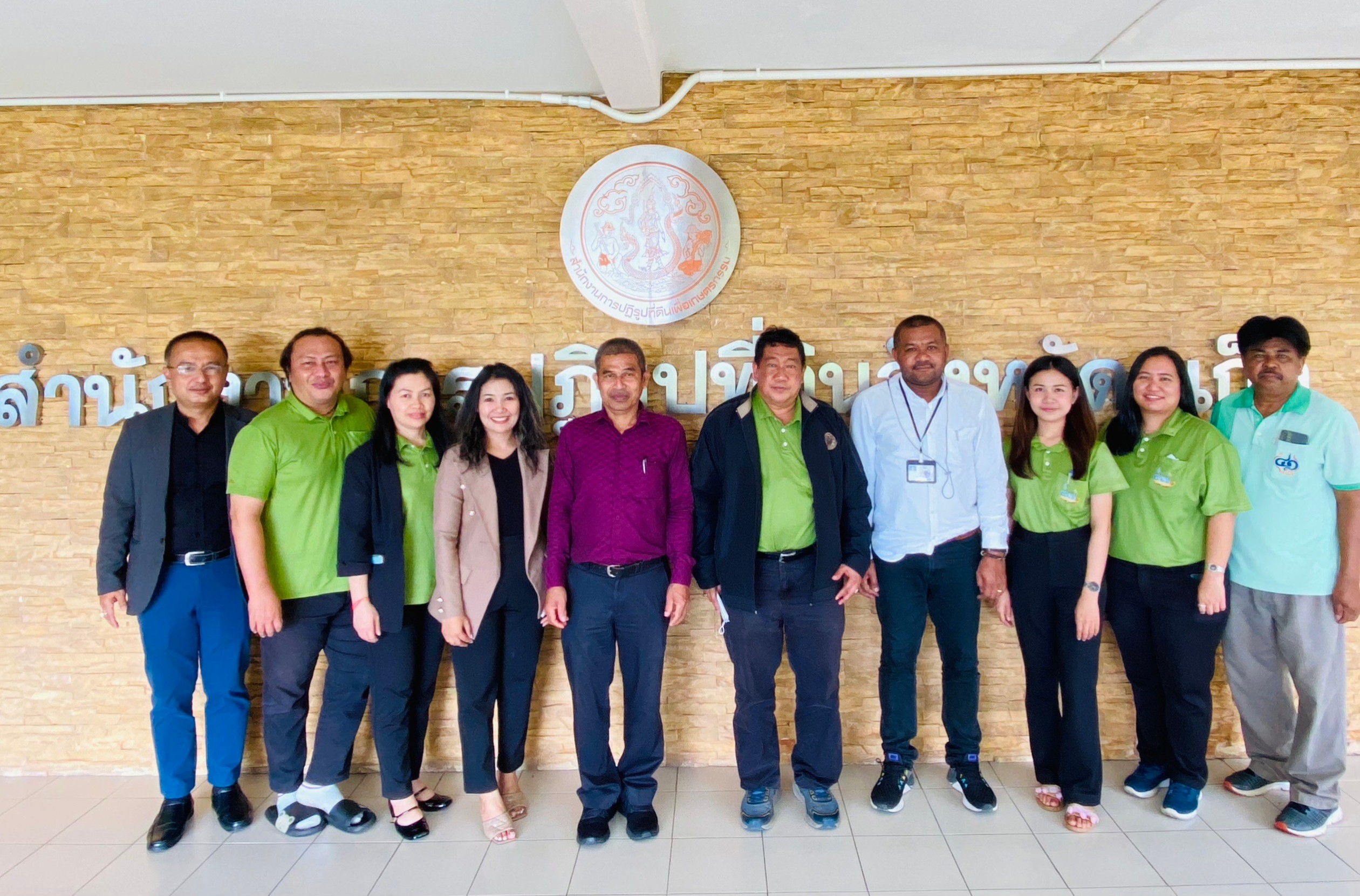 ผู้ตรวจราชการ ส.ป.ก. ประชุมตรวจติดตามการดำเนินงาน ปีงบประมาณ พ.ศ. 2566 รอบที่ 1 เขต 6 จังหวัดภูเก็ต (ข่าวแชร์)