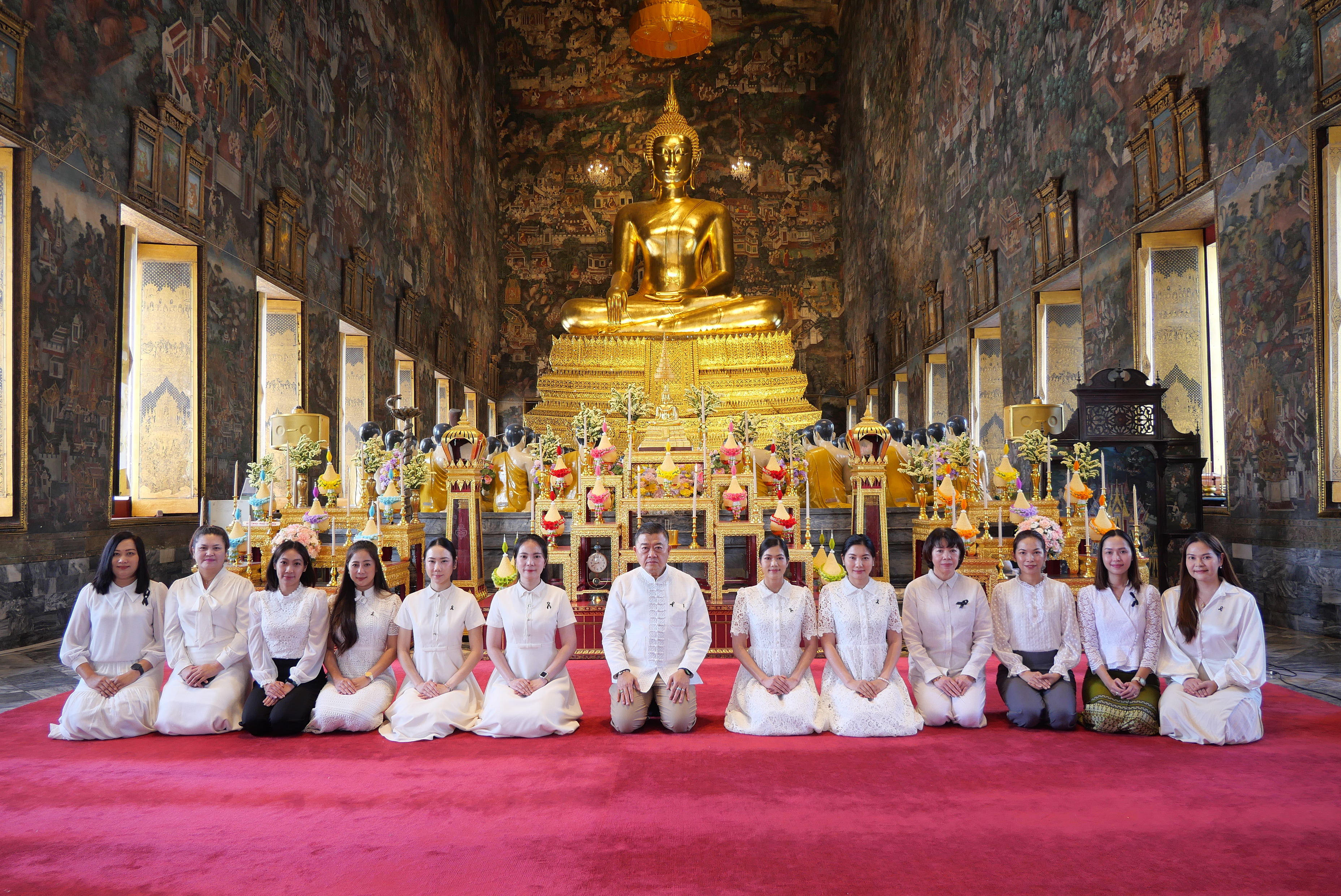 ปลัดกระทรวงเกษตรและสหกรณ์ พร้อมด้วยคณะผู้จัดเตรียมงานพระราชพิธีพืชมงคลจรดพระนังคัลแรกนาขวัญ ประจำปี ๒๕๖๙ ทำบุญถวายผ้าไตรและเครื่องไทยธรรม