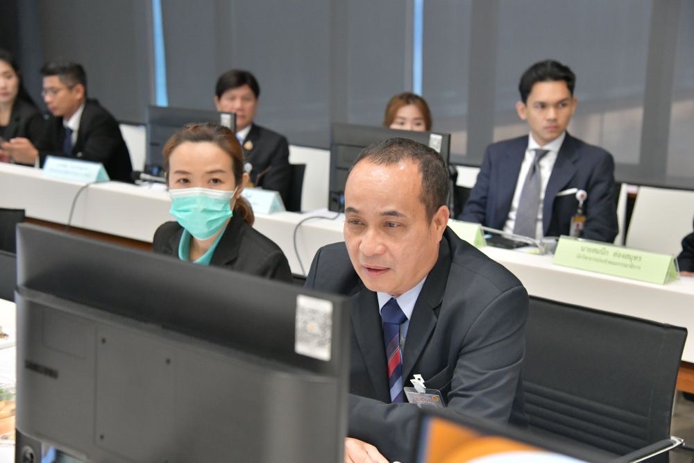 ส.ป.ก. ร่วมประชุมกับคณะกรรมาธิการแก้ปัญหาหนี้สิน ความยากจนและลดความเหลื่อมล้ำ (ข่าวแชร์)