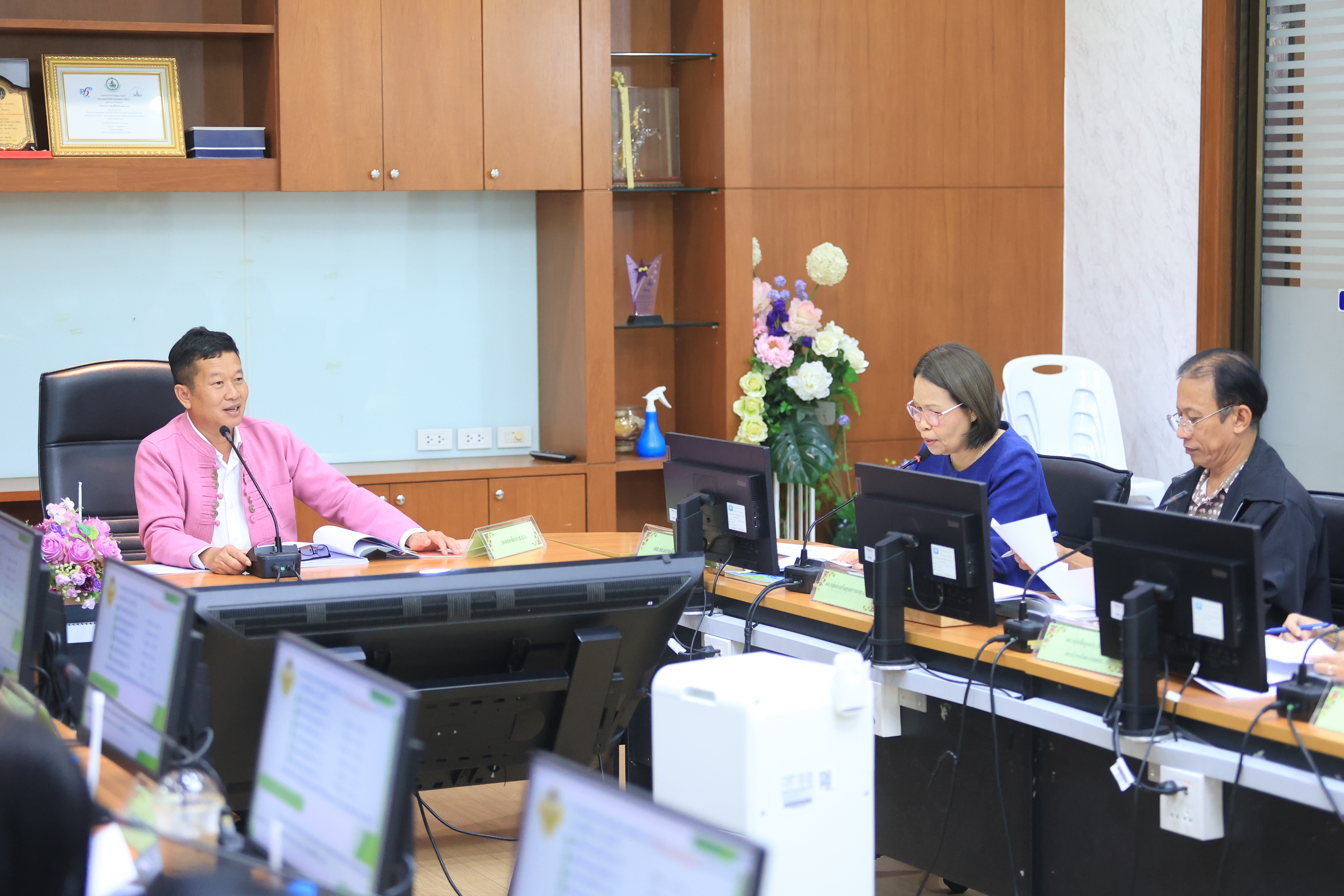 ส.ป.ก. ประชุมคณะกรรมการพิจารณาการขอพระราชทานเครื่องราชอิสริยาภรณ์ฯ ครั้งที่ 1/2568 (ข่าวแชร์)