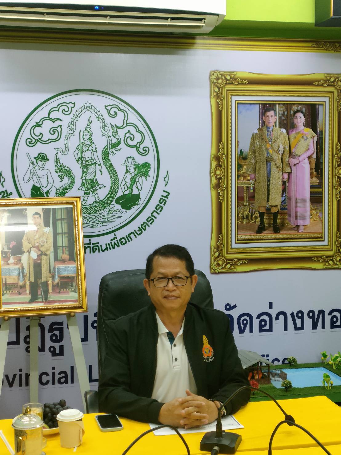 ผู้ตรวจราชการ ส.ป.ก. ประชุมติดตามความก้าวหน้าผลการดำเนินงานตามแผนการตรวจราชการของ ส.ป.ก. ประจำปีงบประมาณ พ.ศ. 2568 รอบที่ 1 เขตตรวจราชการที่ 1 จังหวัดอ่างทอง และจังหวัดสิงห์บุรี (ข่าวแชร์)