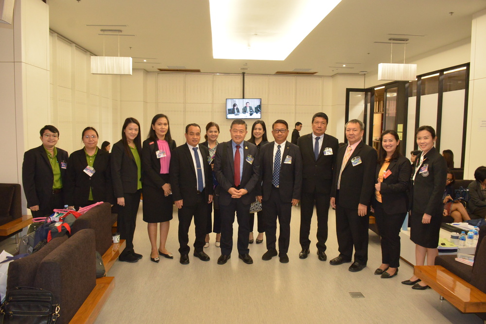 ส.ป.ก. ร่วมการประชุมคณะกรรมาธิการวิสามัญพิจารณาร่างพระราชบัญญัติงบประมาณรายจ่าย ประจำปีงบประมาณ พ.ศ. 2567 สภาผู้แทนราษฎร ครั้งที่ 11/ 2567 เป็นวันที่ 2 (ข่าวแชร์)