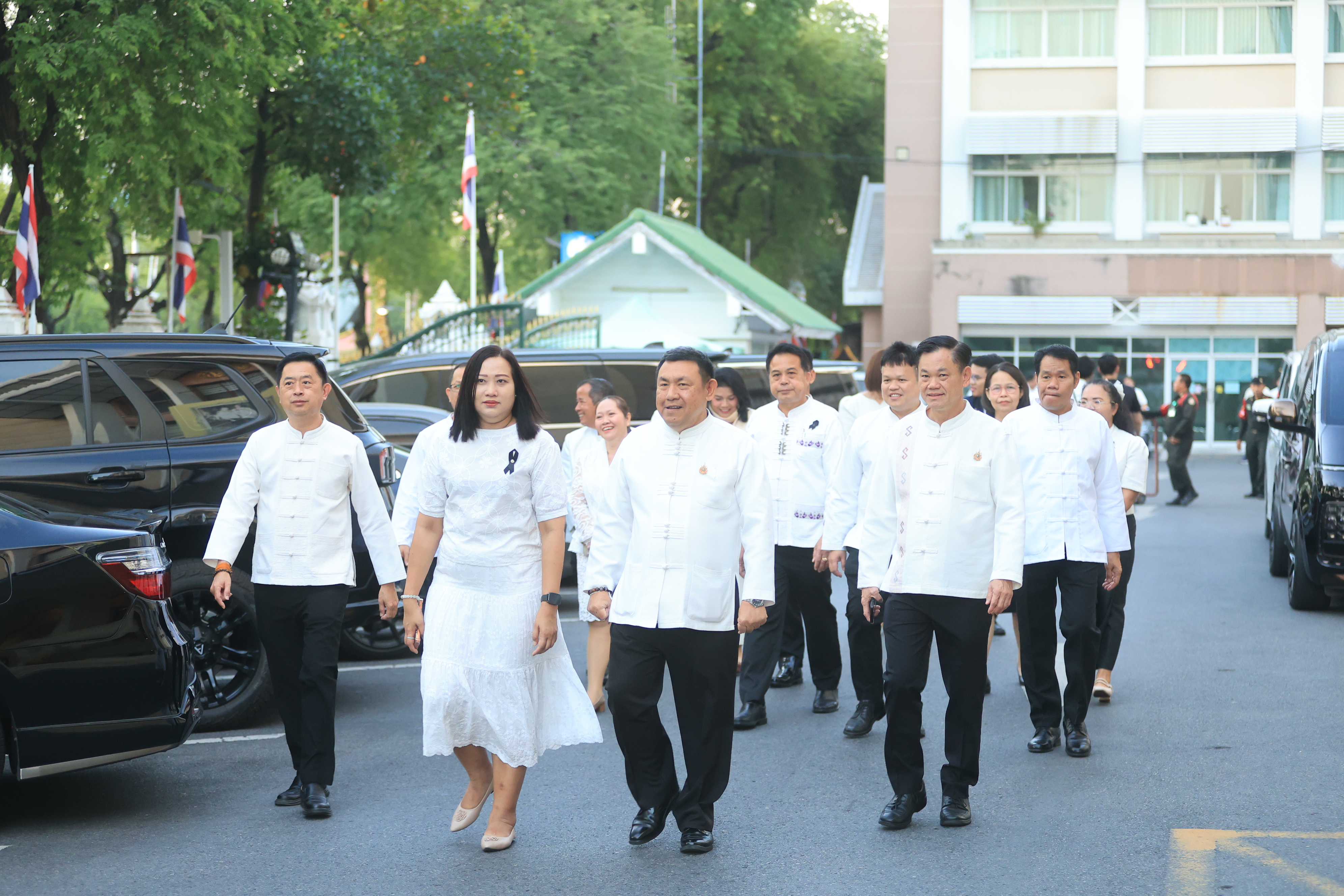 ส.ป.ก. ร่วมพิธีทำบุญตักบาตรของกระทรวงเกษตรและสหกรณ์ พร้อมสวัสดีปีใหม่ผู้บริหารกระทรวงเกษตรและสหกรณ์เนื่องในเทศกาลปีใหม่ พุทธศักราช 2569