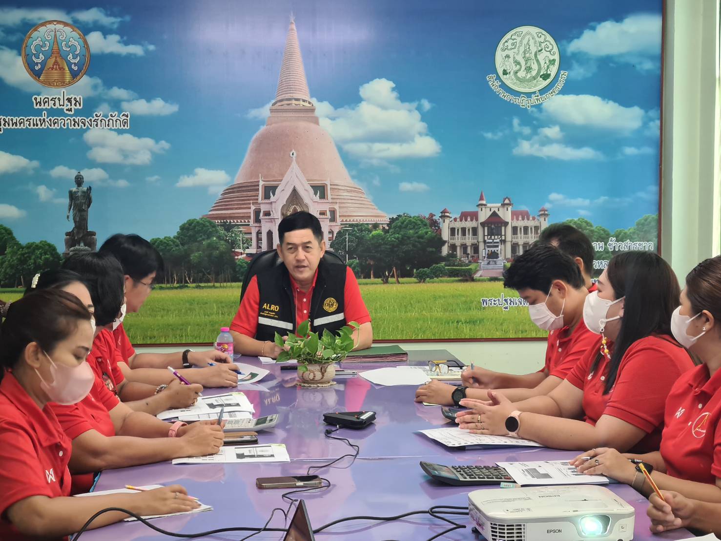   หัวหน้าผู้ตรวจราชการกรม (ส.ป.ก.) ประชุมติดตามผลการดำเนินงานตามแผนการตรวจราชการของ ส.ป.ก. ประจำปีงบประมาณ พ.ศ. 2566 รอบที่ 2 เขตตรวจราชการที่ 2 (จังหวัดนครปฐม)
