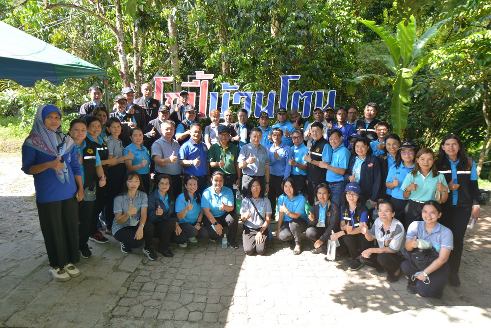 เลขาธิการ ส.ป.ก.พร้อมคณะลงพื้นที่ตรวจราจการในเขตปฏิรูปที่ดินจังหวัดสตูล