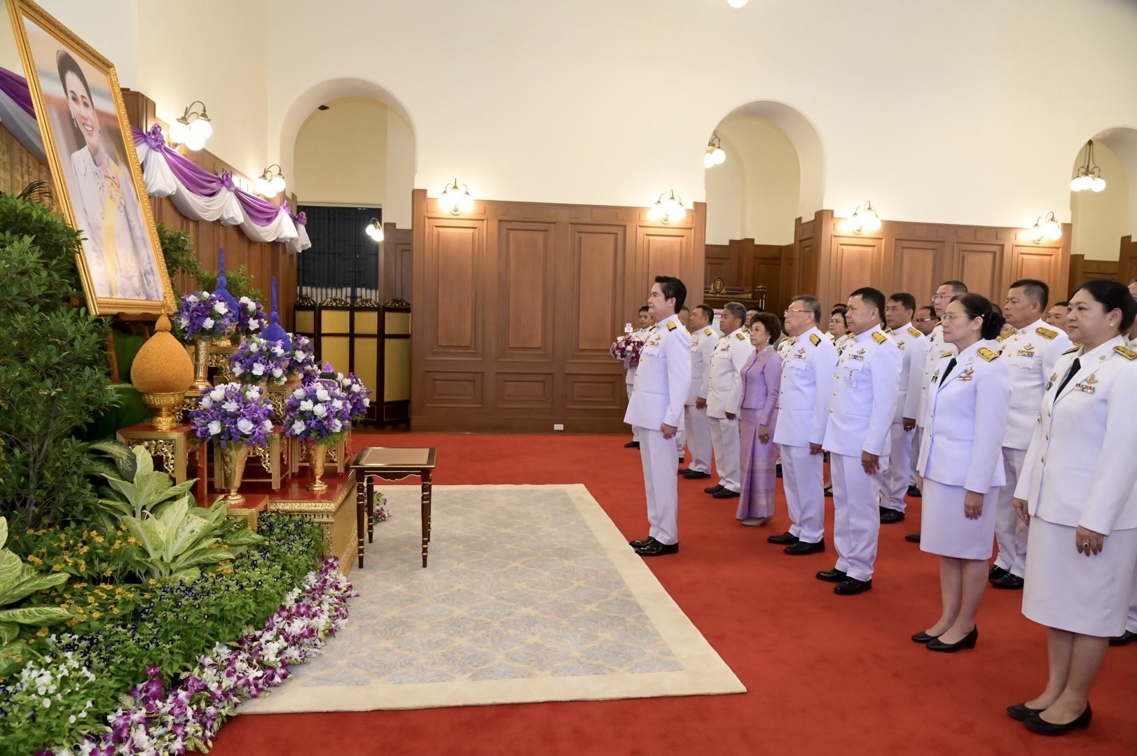 เลขาธิการ ส.ป.ก. ร่วมถวายแจกันดอกไม้และลงนามถวายพระพร สมเด็จพระนางเจ้าฯ พระบรมราชินี เนื่องในโอกาสวันเฉลิมพระชนมพรรษา 3 มิถุนายน 2568 (ข่าวแชร์)