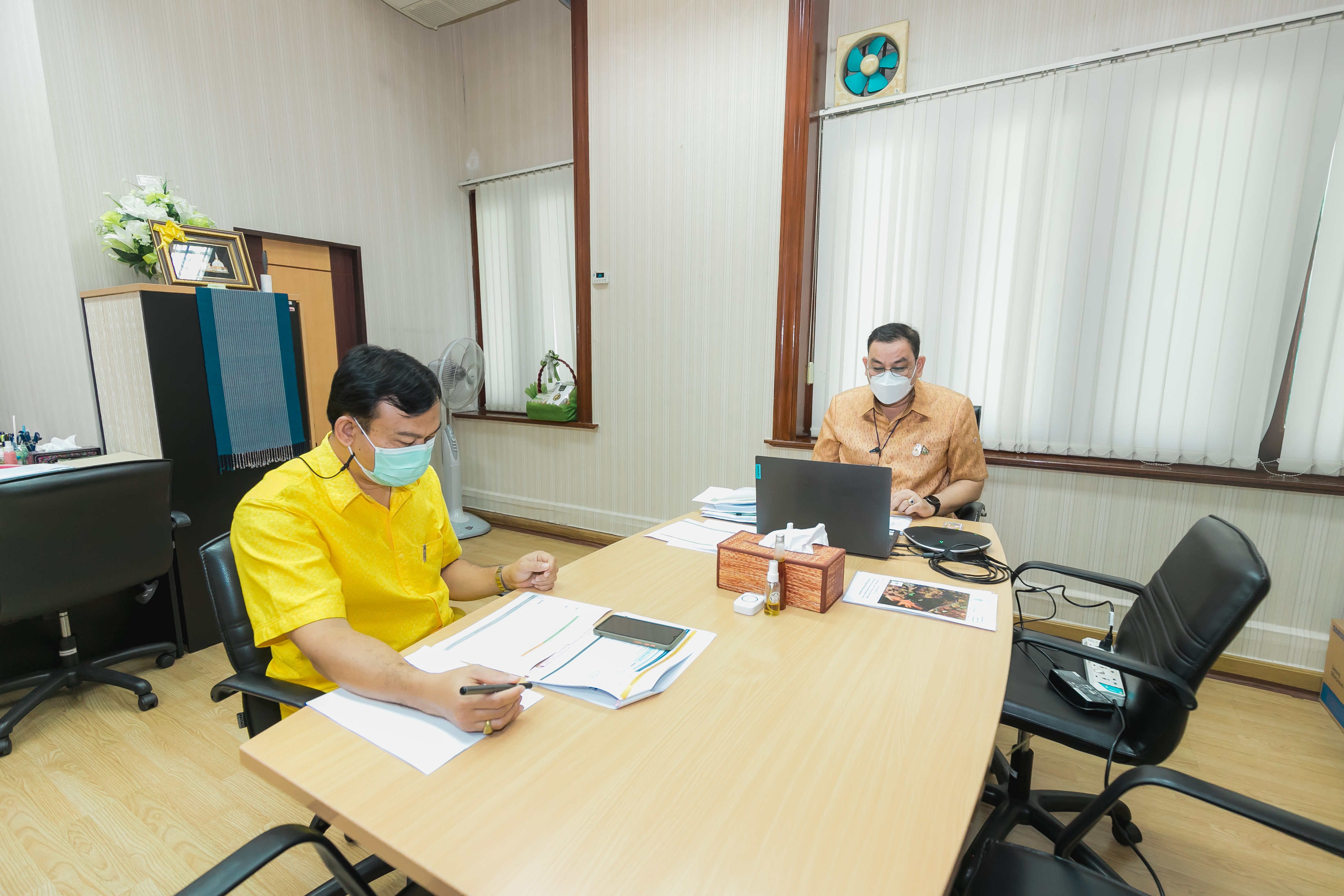 ส.ป.ก. ประชุมหารือการแก้ไขปัญหาของ สภาเครือข่ายประชาชนอีสาน (สอส.) และสภาประชาชน 4 ภาค (ข่าวแชร์)