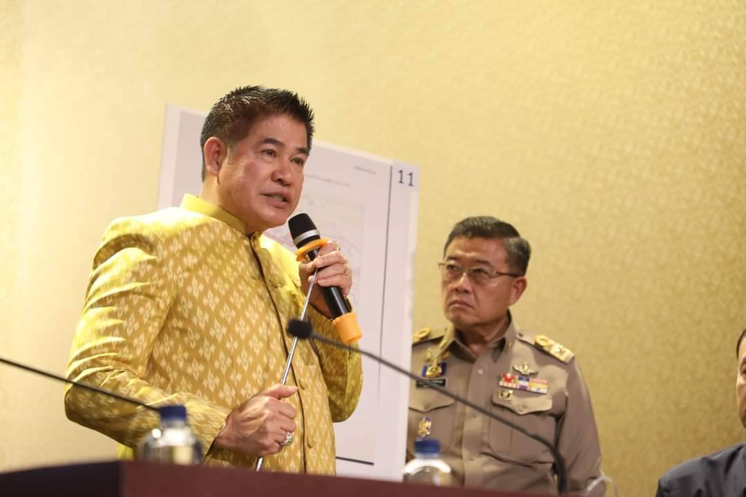 “รมว.ธรรมนัส” สั่ง ส.ป.ก. ประสานกรมที่ดิน ตรวจสอบการออกเอกสารสิทธิผู้ครอบครองที่ดินพื้นที่ปากช่อง หลังพบ ส.ป.ก. เป็นผู้ถือกรรมสิทธิ์