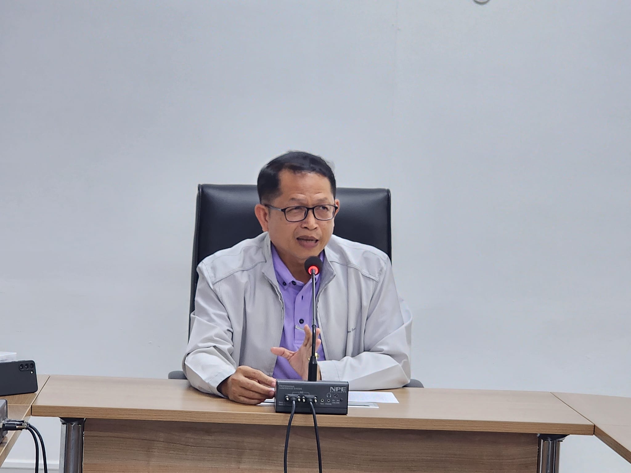 ผู้ตรวจราชการ ส.ป.ก. เข้าร่วมการประชุมชี้แจงการจ่ายค่าชดเชยการสูญเสียโอกาสในการทำนาให้แก่เกษตรกรผู้ได้รับผลกระทบจากโครงการคลองระบายน้ำหลาก  (ข่าวแชร์)