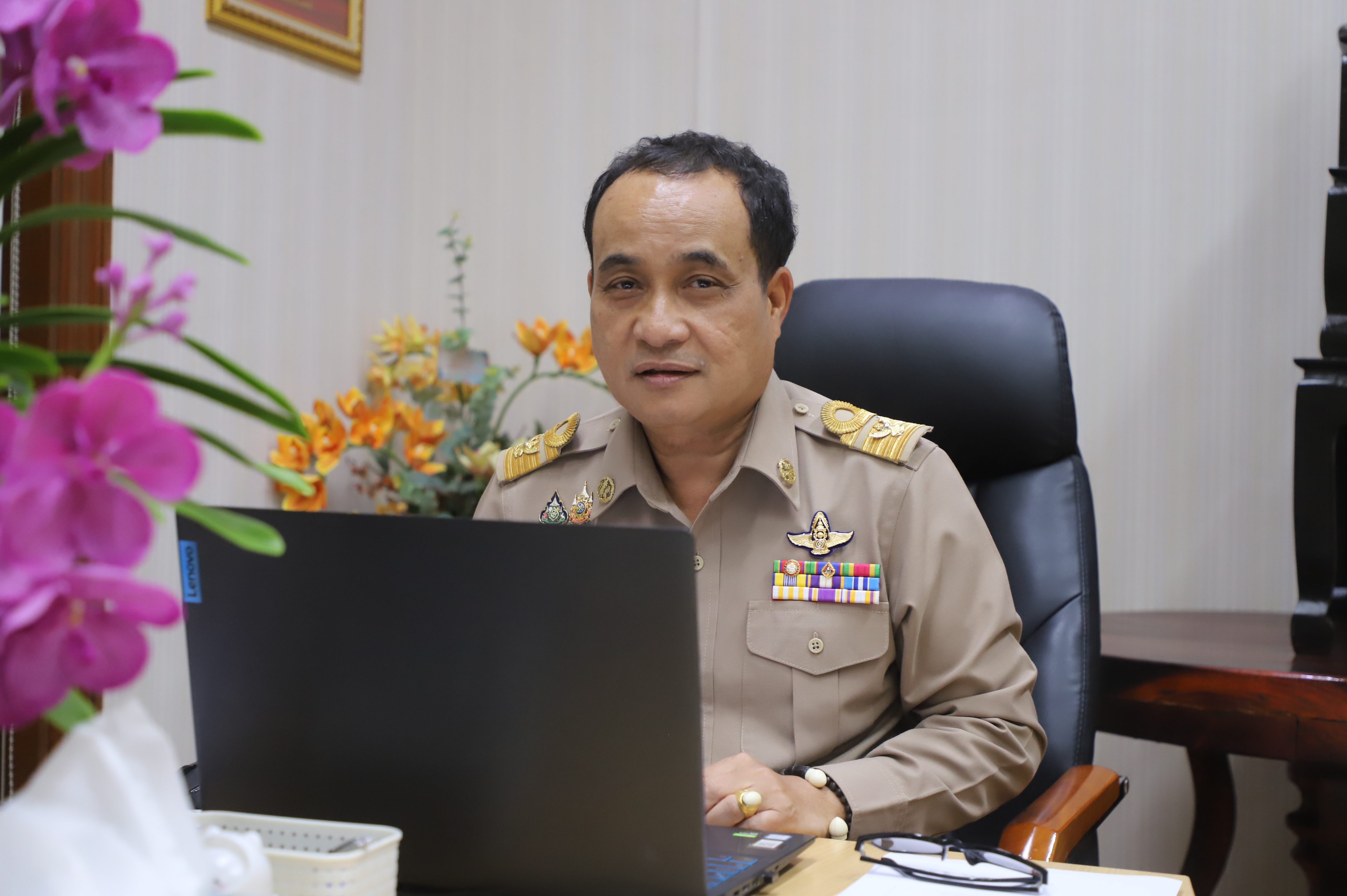 รองเลขาธิการ ส.ป.ก. ร่วมการประชุมผ่านสื่ออิเล็กทรอนิกส์คณะอนุกรรมการขับเคลื่อนแผนการวิจัยพื้นที่สูง ครั้งที่ 1/2568 (ข่าวแชร์)