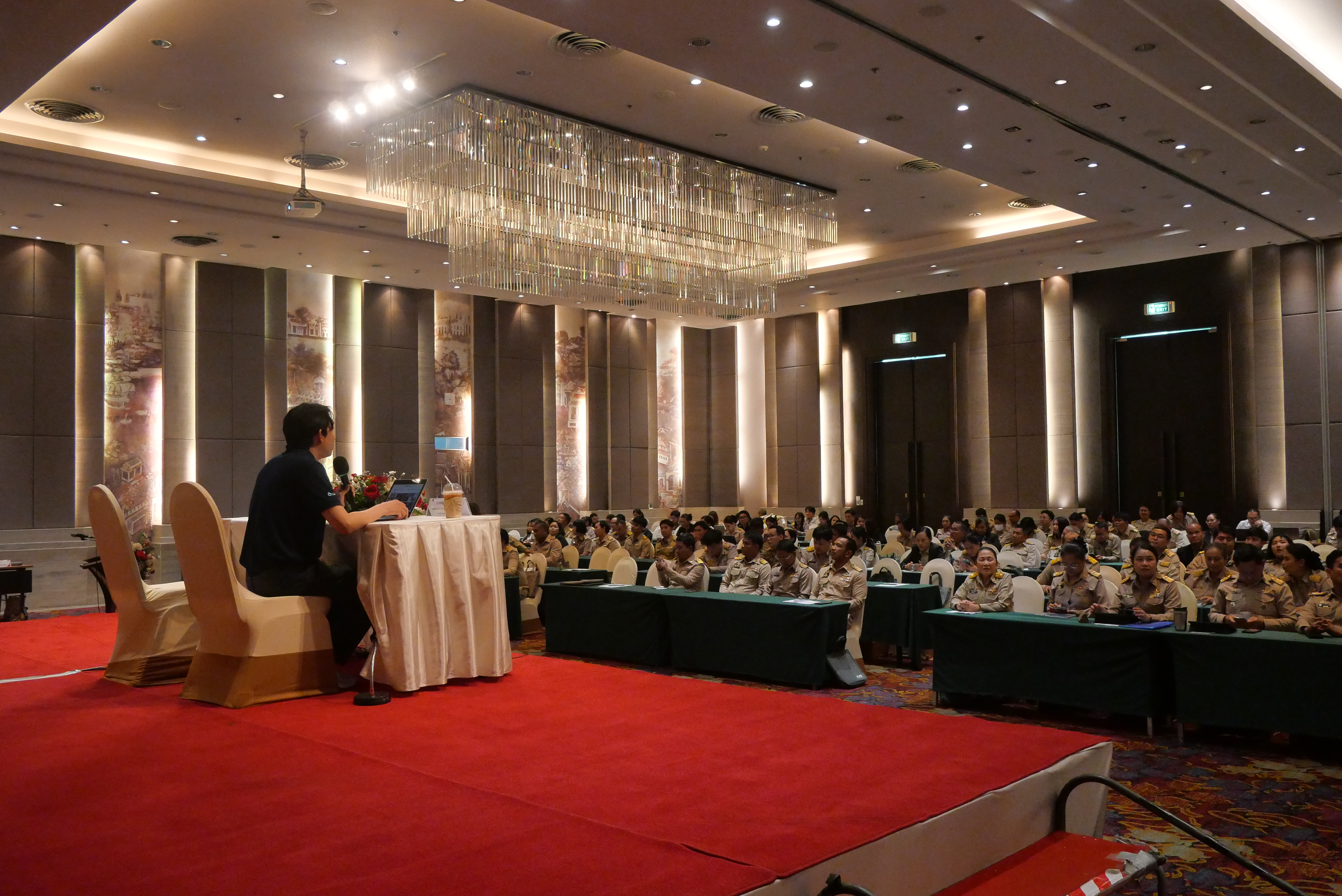 ส.ป.ก. จัดโครงการสัมมนา “การขับเคลื่อนงานปฏิรูปที่ดินเพื่อเกษตรกรรมสู่มิติใหม่อย่างยั่งยืนและเป็นธรรม” กรณีจัดที่ดินตามระเบียบคัดเลือกและจัดที่ดินฯ ข้อ 62 ประจําปีงบประมาณ พ.ศ. 2569 (วันจันทร์ที่ 25 พฤษภาคม 2569 ภาคบ่าย)