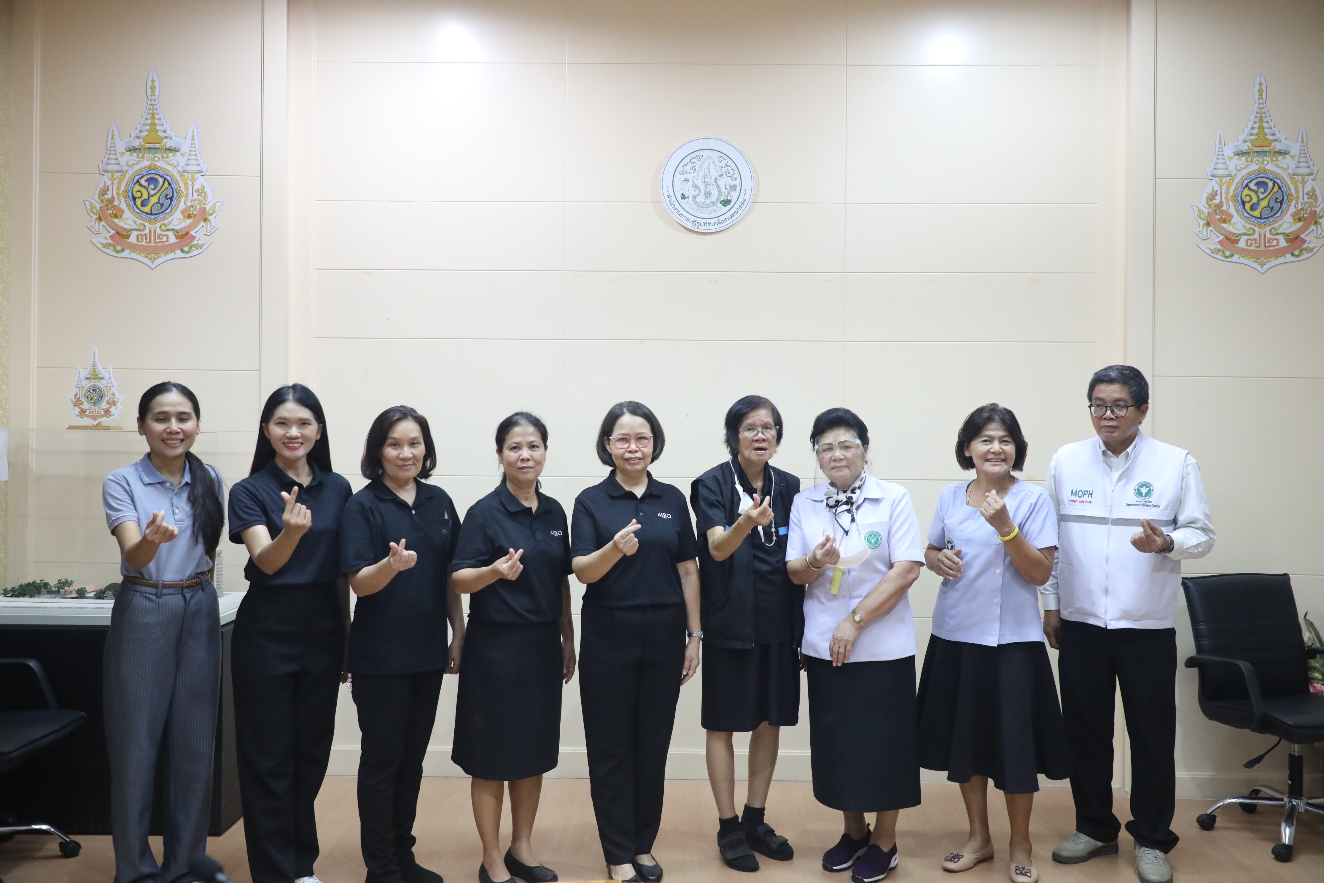 ส.ป.ก. จัดสวัสดิการฉีดวัคซีนป้องกันไข้หวัดใหญ่ ชนิด 3 สายพันธุ์ให้กับบุคลากร (ข่าวแชร์)