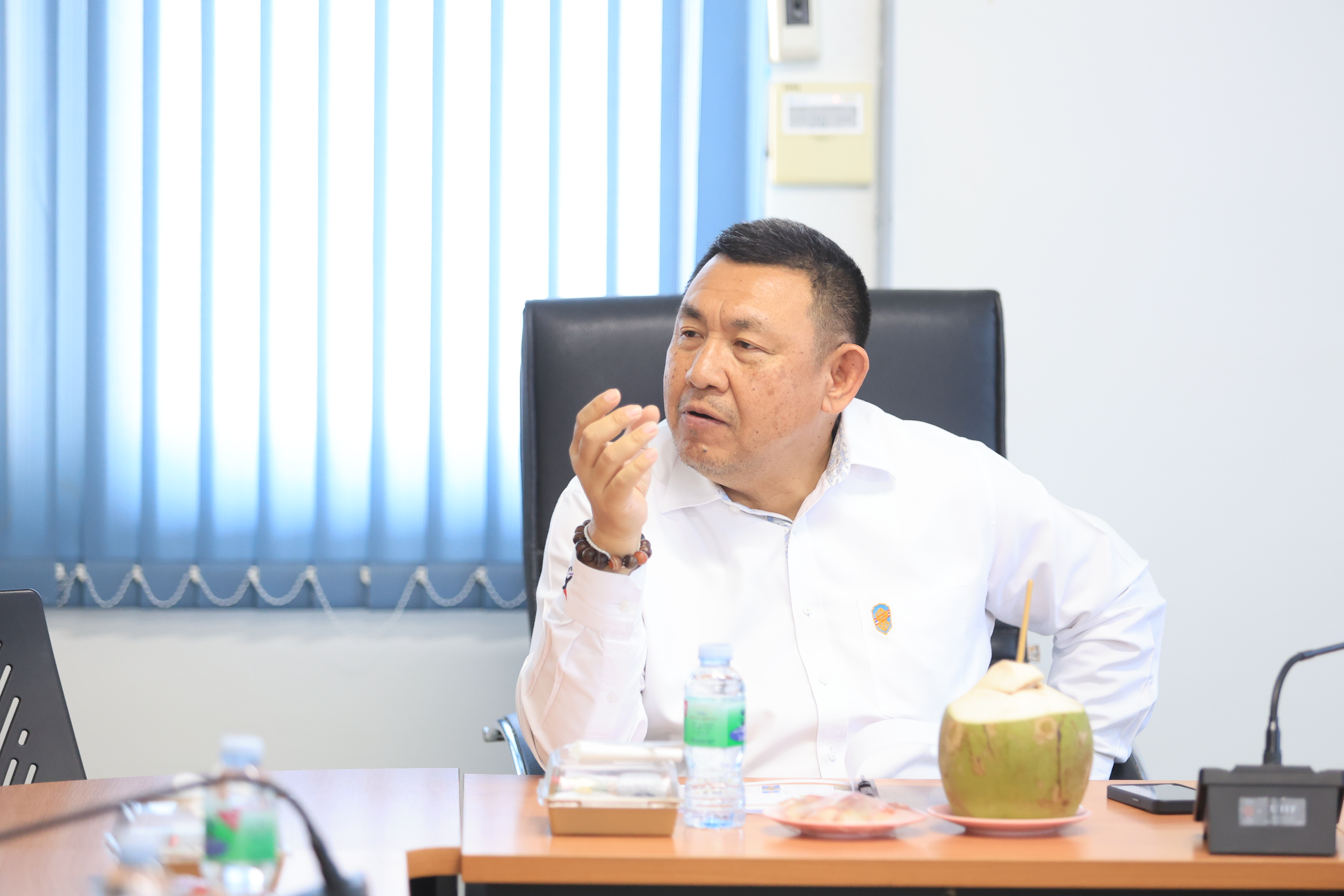 เลขาธิการ ส.ป.ก. ตรวจเยี่ยม ส.ป.ก. ราชบุรี (ข่าวแชร์)