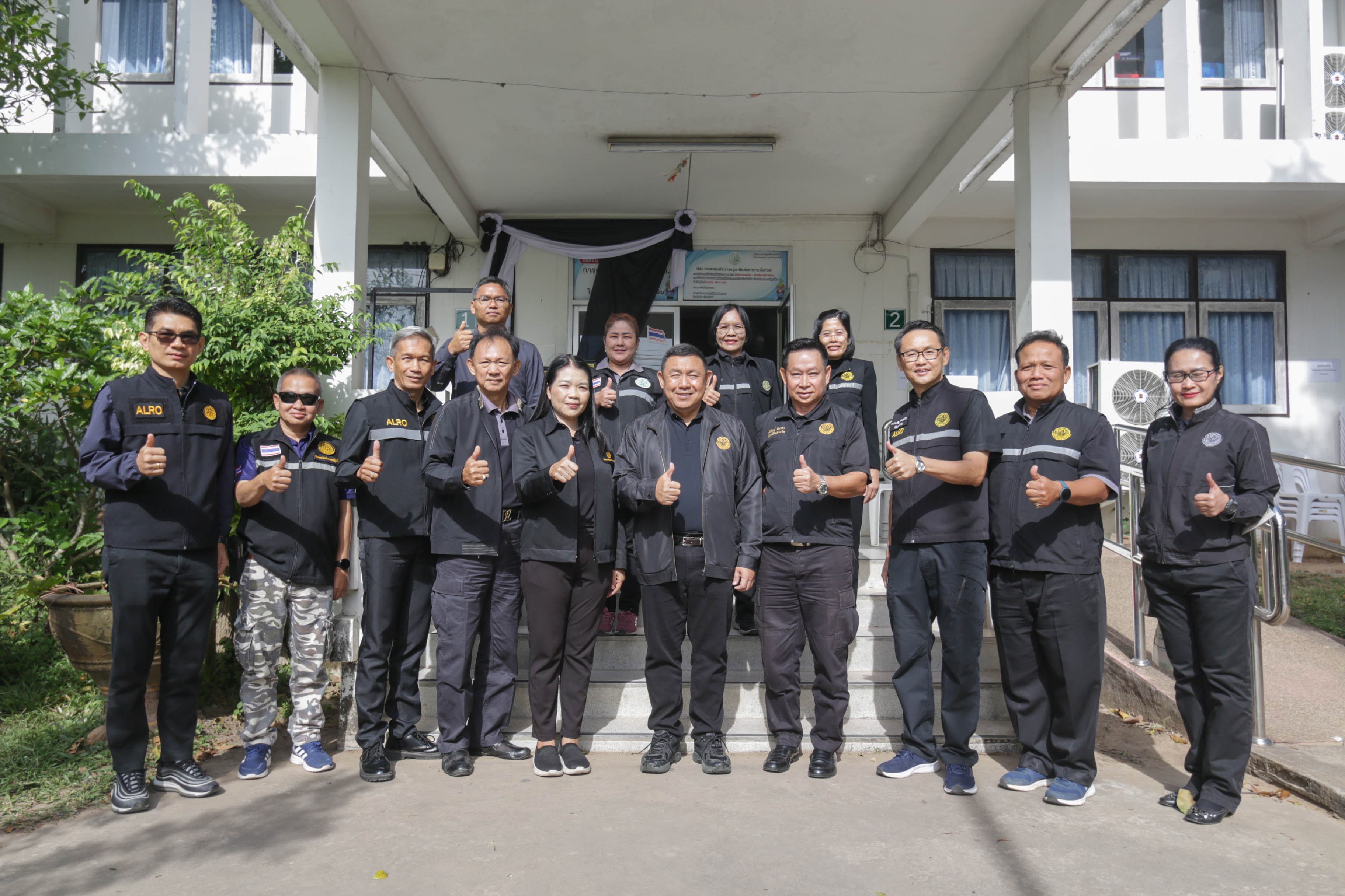 เลขาธิการ ส.ป.ก. ตรวจเยี่ยม ส.ป.ก.สุรินทร์ ในวาระติดตามรองนายกรัฐมนตรี และรัฐมนตรีว่าการกระทรวงเกษตรและสหกรณ์ และคณะ ลงพื้นที่เปิดโครงการ ข้าวอินทรีย์ อีสาน ล้านไร่และตรวจราชการพื้นที่ จังหวัดสุรินทร์