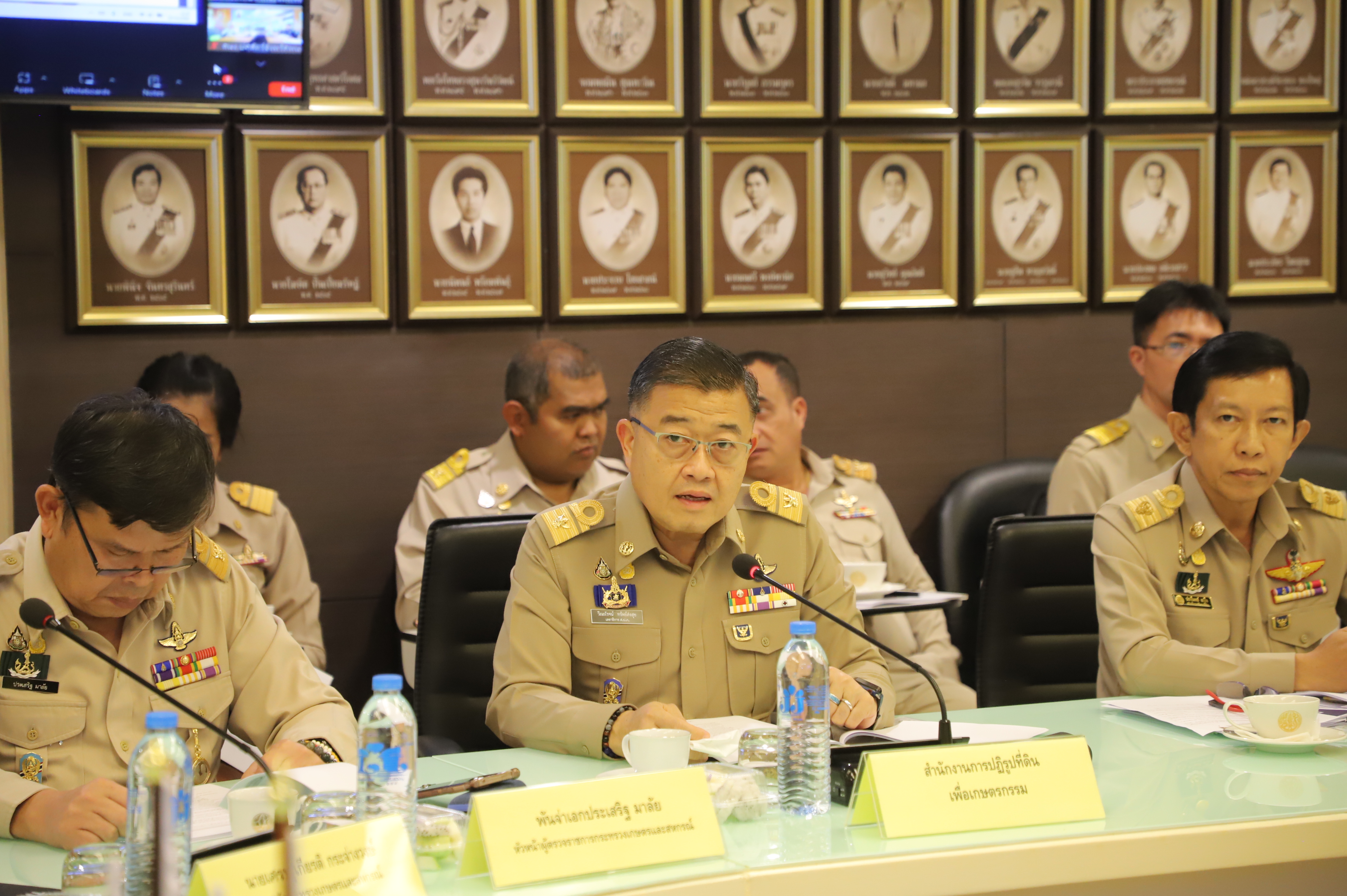 ส.ป.ก. ร่วมประชุมการเตรียมความพร้อมการตรวจราชการของนายกรัฐมนตรี รมว.กษ. รมช.กษ. และประชุมคณะรัฐมนตรีอย่างเป็นทางการนอกสถานที่ (ข่าวแชร์)