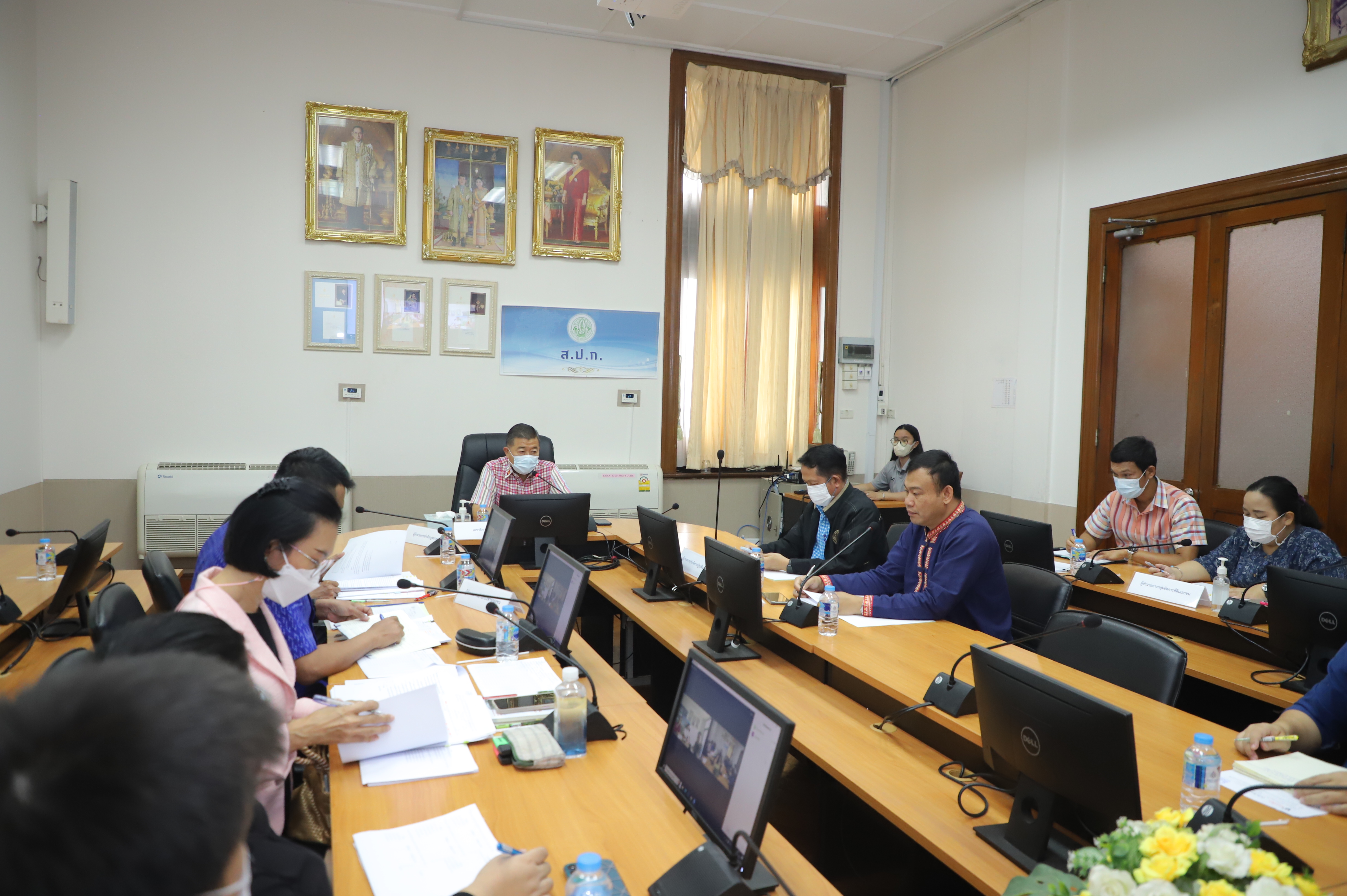 ส.ป.ก. ประชุมหารือเพื่อหาแนวทางการแก้ไขปัญหา กรณีการเช่าที่ดินตามนโยบายกองทุนปฏิรูปที่ดินเพื่อเกษตรกรรม (ข่าวแชร์)