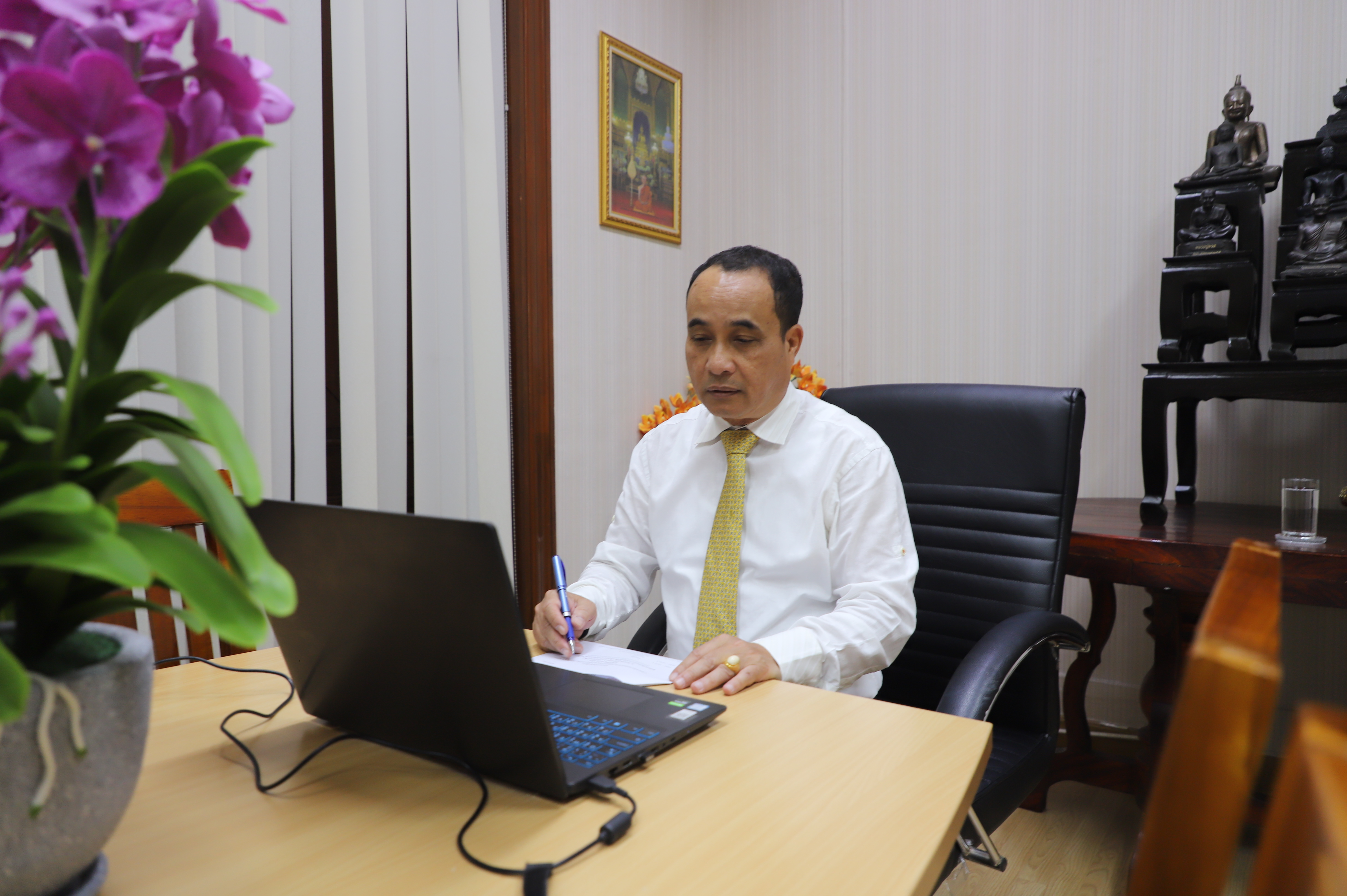 รองเลขาธิการ ส.ป.ก. ร่วมประชุมสัมมนาการมอบนโยบายและแนวทางการจัดทำงบประมาณรายจ่ายประจำปีงบประมาณ พ.ศ. 2567 
