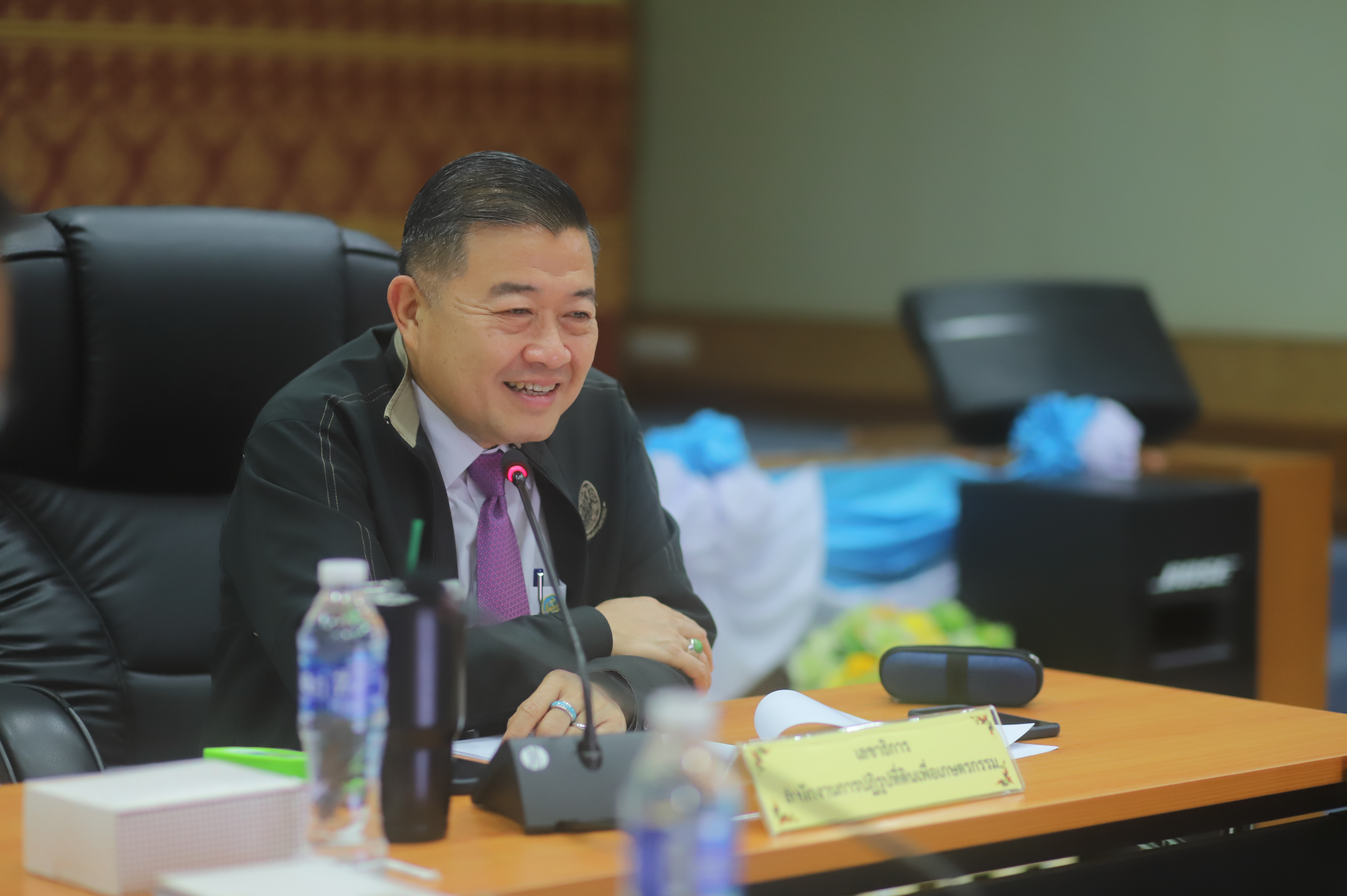 ส.ป.ก. ประชุมคณะกรรมการอำนวยการ และคณะทำงานดำเนินงานถวายผ้าพระกฐินพระราชทาน ของสำนักงานการปฏิรูปที่ดินเพื่อเกษตรกรรม ประจำปี พ.ศ. 2566 ครั้งที่ 3/2566 (ข่าวแชร์)