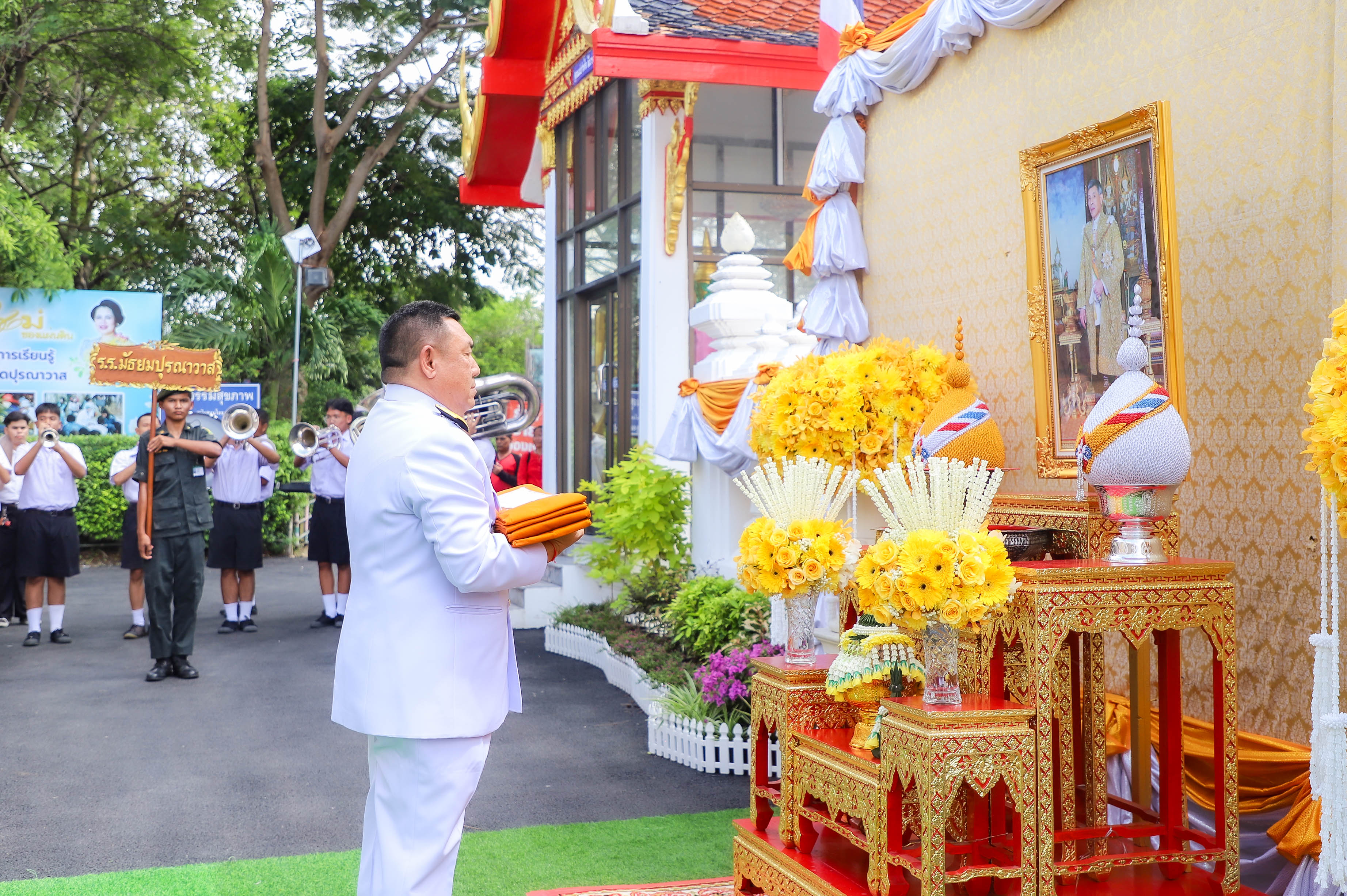 ส.ป.ก. ถวายผ้าพระกฐินพระราชทาน ประจำปี 2568 ณ วัดปุรณาวาส กทม.