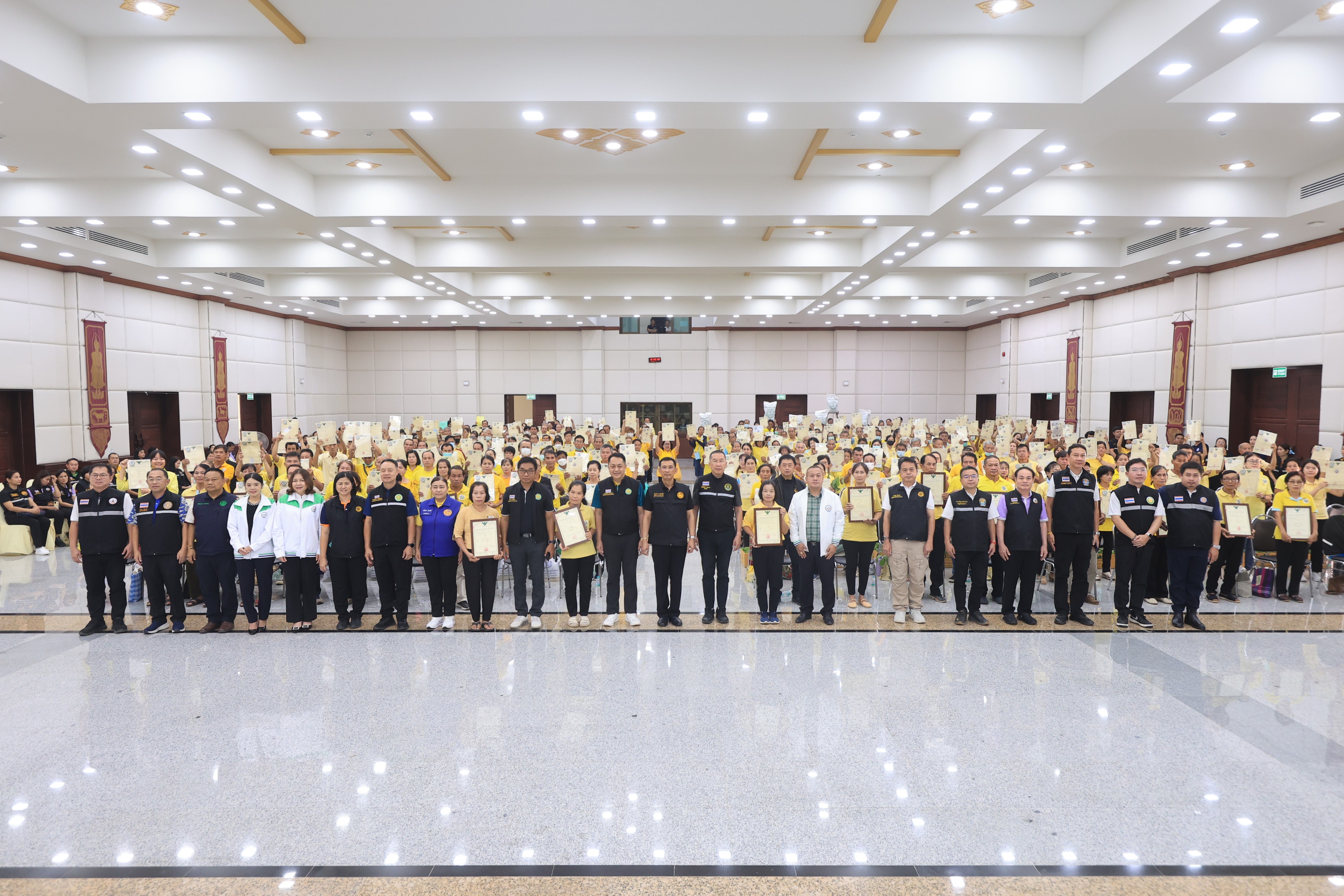 ส.ป.ก. จัดพิธีมอบโฉนดเพื่อการเกษตร แก่เกษตรกรในเขตพื้นที่จังหวัดลำปาง