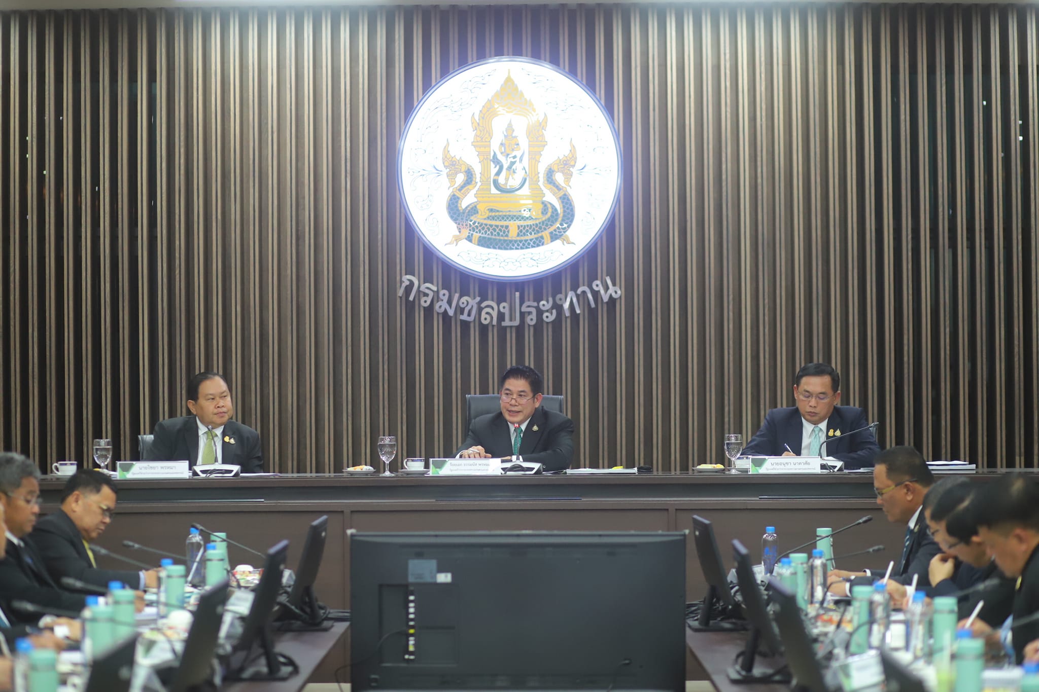 ส.ป.ก. ร่วมประชุมในการมอบนโยบายขับเคลื่อนงานกระทรวงเกษตรและสหกรณ์ (ข่าวแชร์)