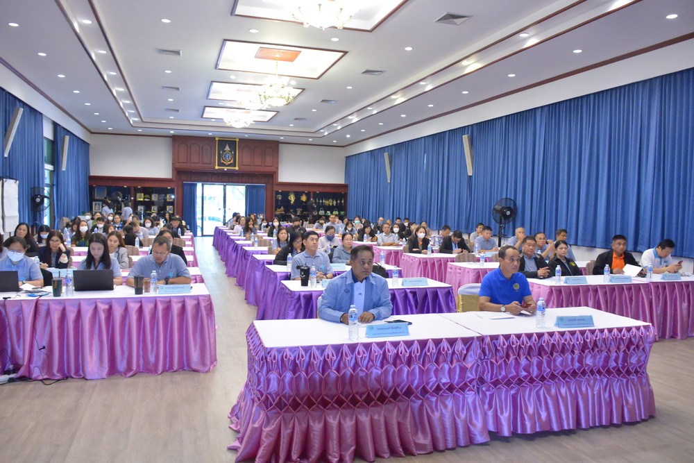 ส.ป.ก.สรุปประเด็นการอภิปรายกลุ่มในงานสัมมนาสัมมนา เรื่อง “แนวทาง การขับเคลื่อนกิจกรรมส่งเสริมและพัฒนาอาชีพเสริมนอกภาคการเกษตร ในเขตปฏิรูปที่ดินภาคกลาง”  (ข่าวแชร์)
