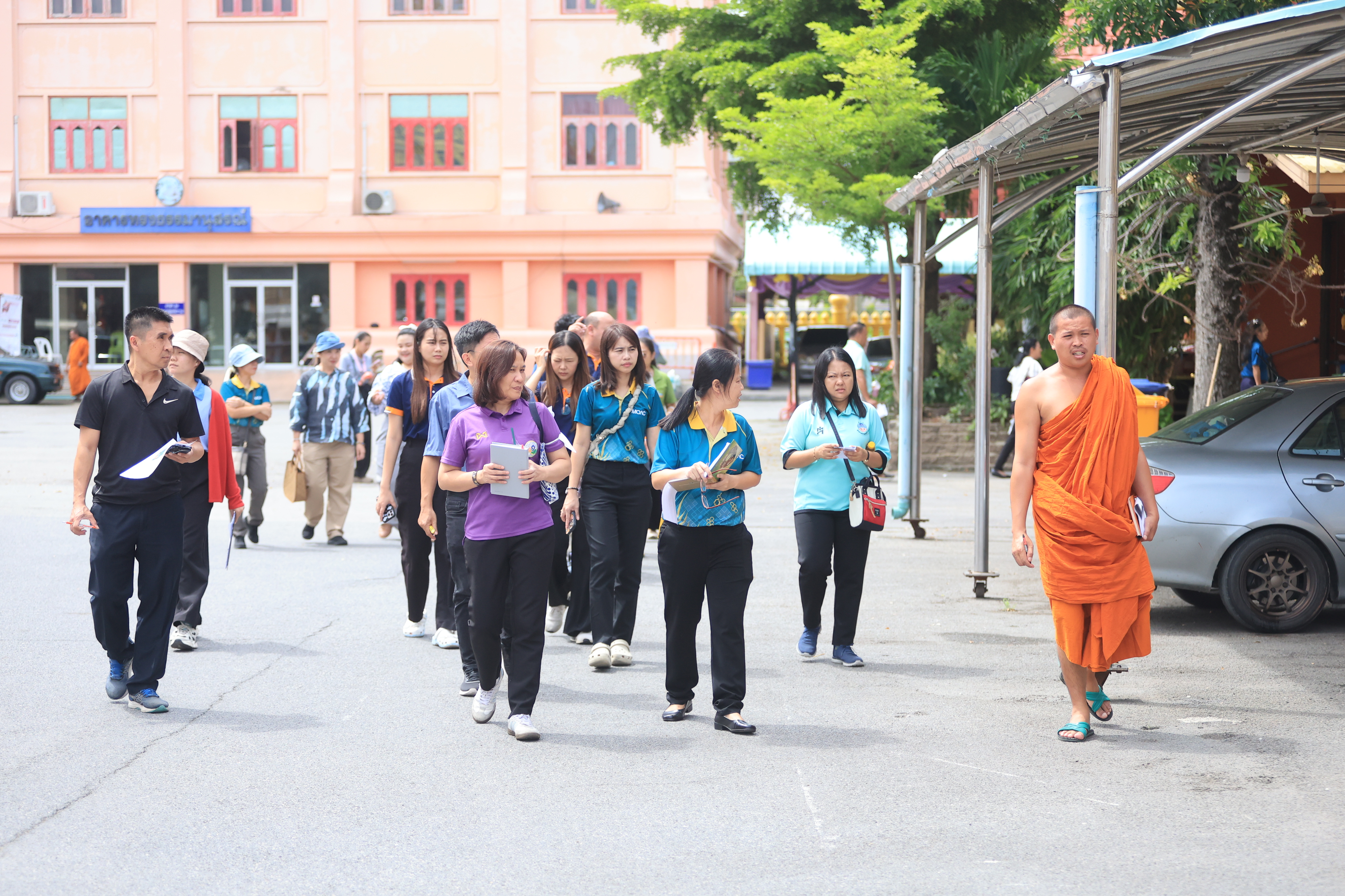 คณะทำงาน งานถวายผ้าพระกฐินพระราชทาน ของ ส.ป.ก. ประจำปี พ.ศ. 2568 ลงพื้นที่เตรียมความพร้อม ณ วัดปุรณาวาส เขตทวีวัฒนา