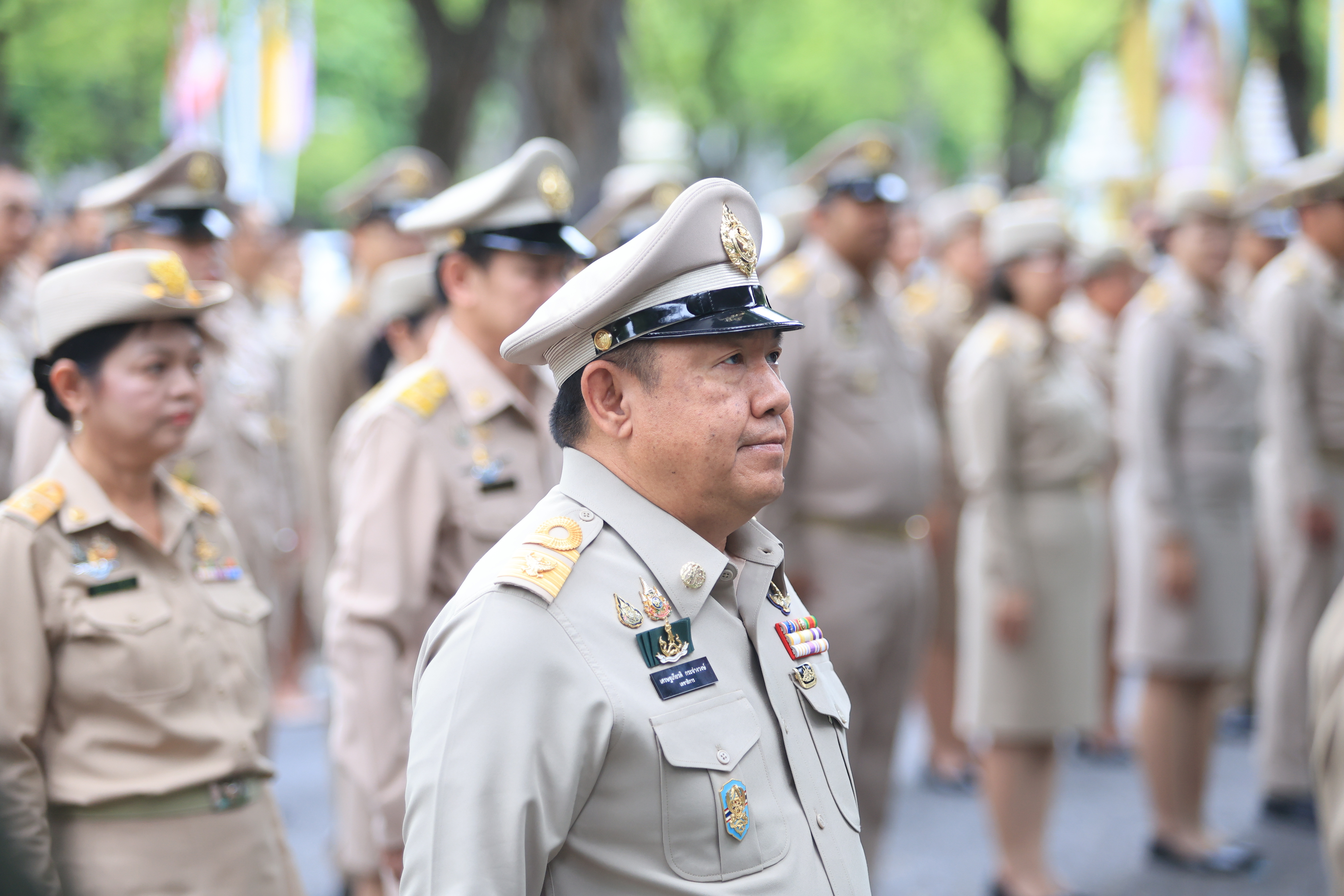เลขาธิการ ส.ป.ก. นำคณะผู้บริหาร เจ้าหน้าที่ ส.ป.ก. ร่วมร้องเพลงชาติเนื่องในวันพระราชทานธงชาติไทย 28 กันยายน (Thai National Flag Day) (ข่าวแชร์)