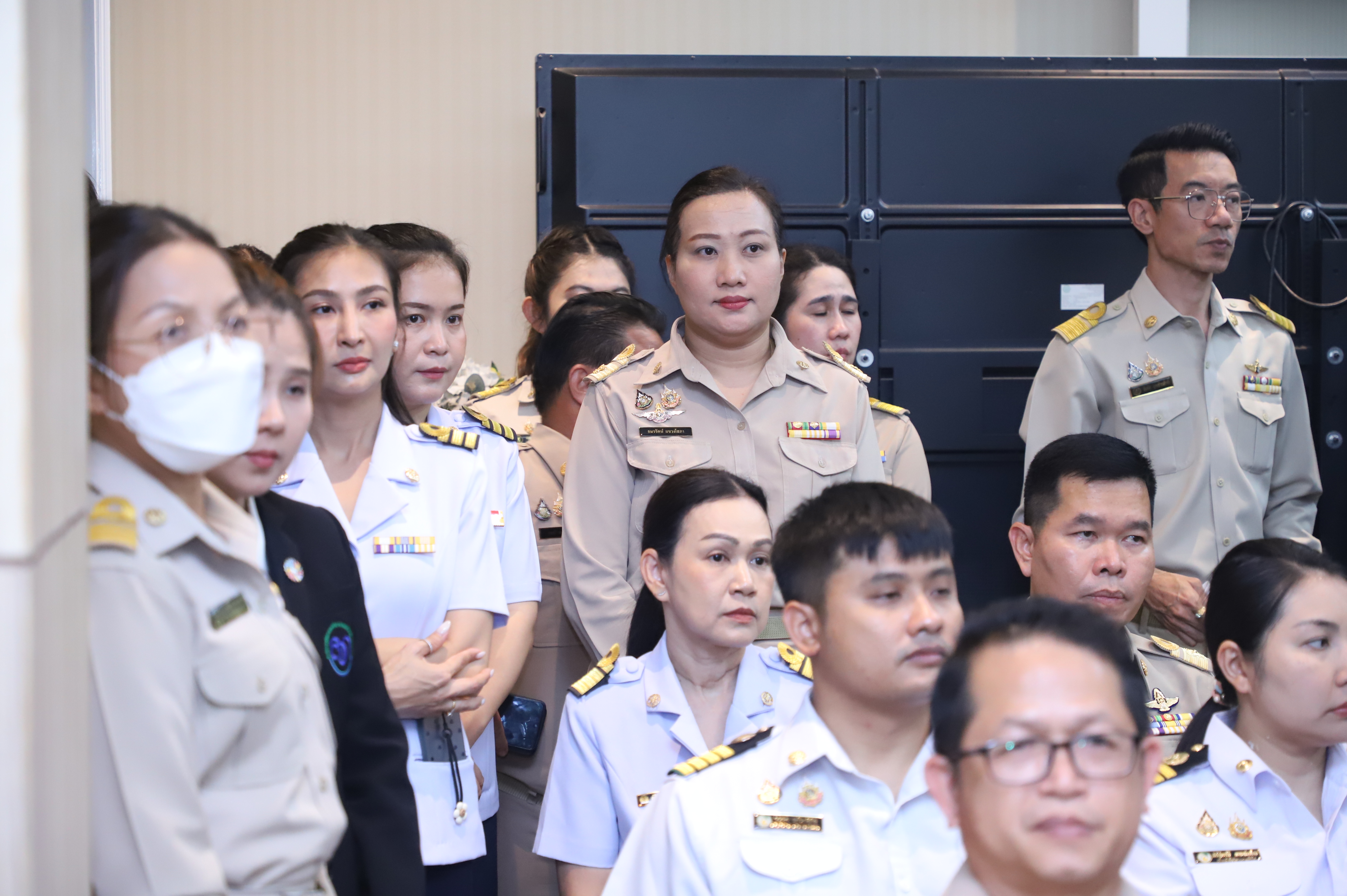 คณะผู้บริหาร ส.ป.ก. ร่วมแสดงความยินดีเนื่องในโอกาสรัฐมนตรีว่าการกระทรวงเกษตรและสหกรณ์ และรัฐมนตรีช่วยว่าการกระทรวงเกษตรและสหกรณ์ เข้ารับตำแหน่งใหม่