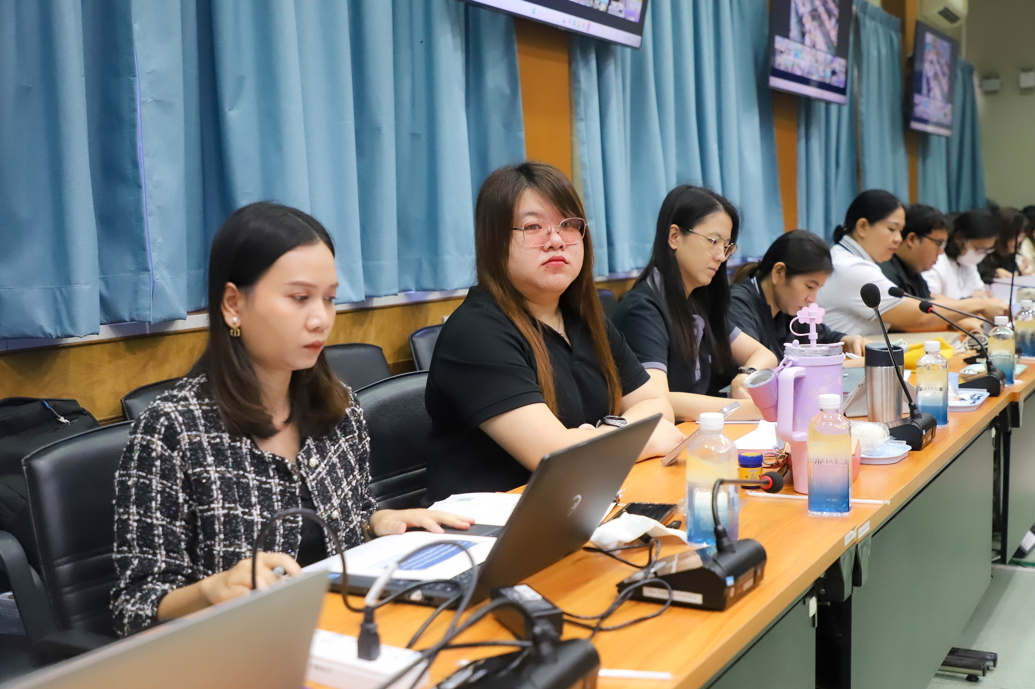 title - เลขาธิการ ส.ป.ก. ประชุมคณะทำงานติดตามเร่งรัดการใช้จ่ายเงินงบประมาณประจำปีงบประมาณ พ.ศ. 2569 ของ ส.ป.ก. ครั้งที่ 3/2569