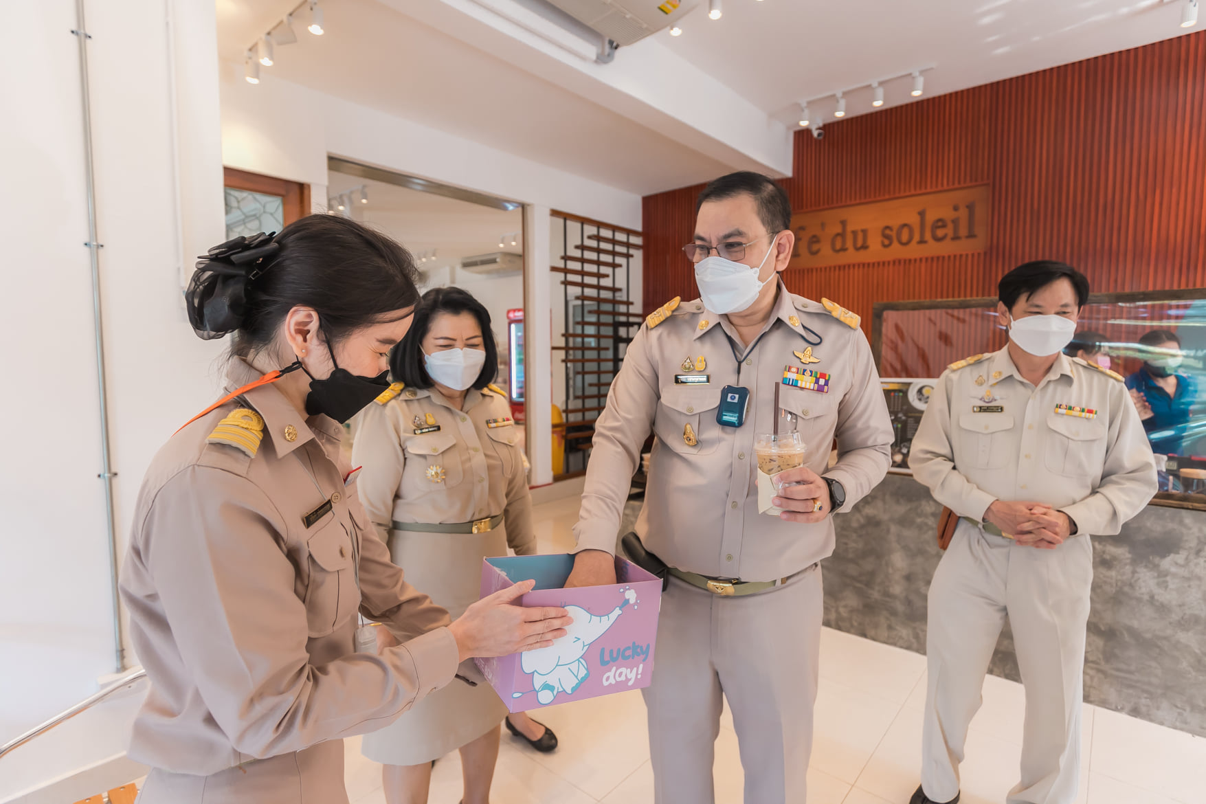 title - เลขาธิการ ส.ป.ก. ร่วมพิธีเปิด ร้านค้าสวัสดิการ ส.ป.ก. ปรับปรุงใหม่