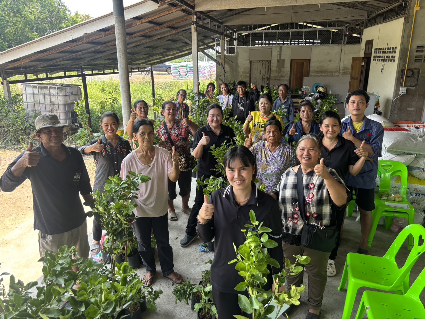 title - ส.ป.ก.พระนครศรีอยุธยา จัดฝึกอบรมเกษตรกรภายใต้โครงการระบบส่งเสริมเกษตรแบบแปลงใหญ่ กิจกรรมส่งเสริมการเกษตรแบบแปลงใหญ่ในเขตปฏิรูปที่ดิน ปีงบประมาณ พ.ศ. ๒๕๖๙ หลักสูตรที่ ๘ จัดทำเวทีสรุปผลการดำเนินงานและมอบปัจจัยการผลิต 