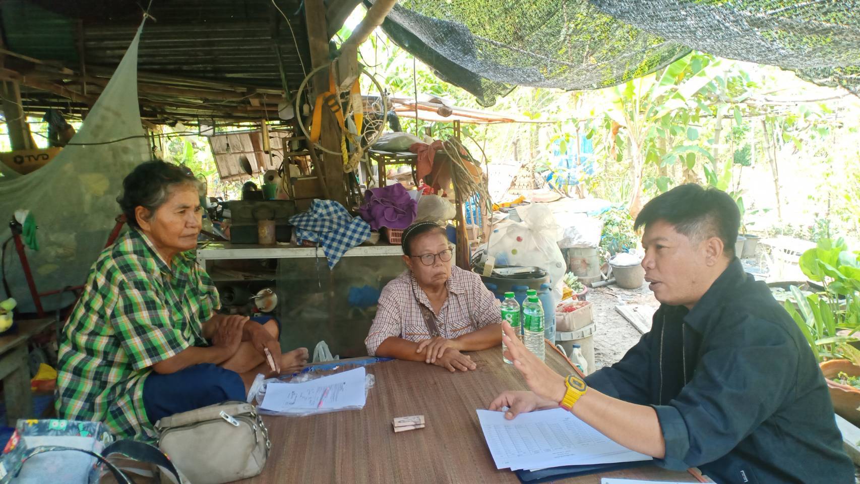 title - ส.ป.ก.พระนครศรีอยุธยา ดำเนินการให้บริการรับชำระค่าเช่าที่ดินเพื่อเกษตรกรรม รับชำระสินเชื่่อเงินกองทุนฯ และสนันสนุนสินเชื่่อเงินกองทุนการปฏิรูปที่ดินเพื่อเกษตรกรรม เพื่อเป็นแหล่งเงินทุนดอกเบี้ยต่ำ ให้แก่เกษตรกร   ให้บริการในเขตปฏิรูปที่ดินตำบลสิงหนาท ตำบลคู้สลอด อำเภอลาดบัวหลวง จังหวัดพระนครศรีอยุธยา