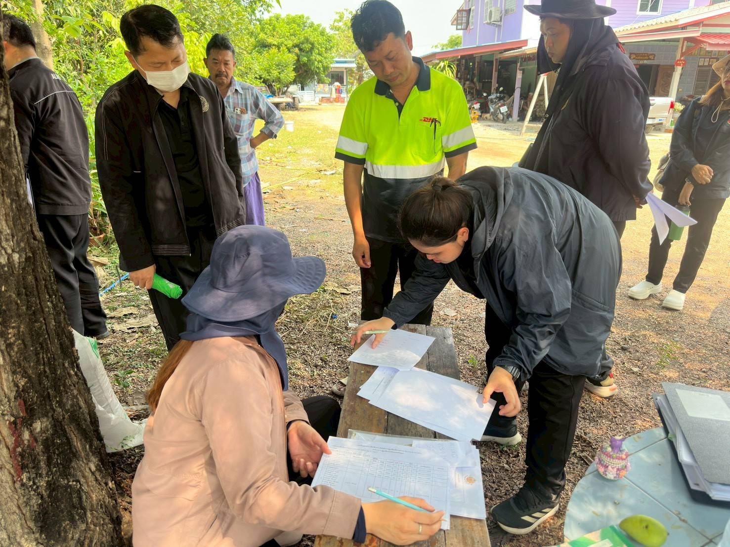 title - ส.ป.ก.พระนครศรีอยุธยา ดำเนินการตรวจสภาพแปลงที่ดินและเจรจาต่อรองราคาที่ดินเพื่อการปฏิรูปที่ดินเพื่อเกษตรกรรมจังหวัดพระนครศรีอยุธยา โครงการจัดที่ดินเพื่อเกษตรกรรม กิจกรรมบริหารที่ดินเอกชน ประจำปีงบประมาณ พ.ศ. ๒๕๖๙  