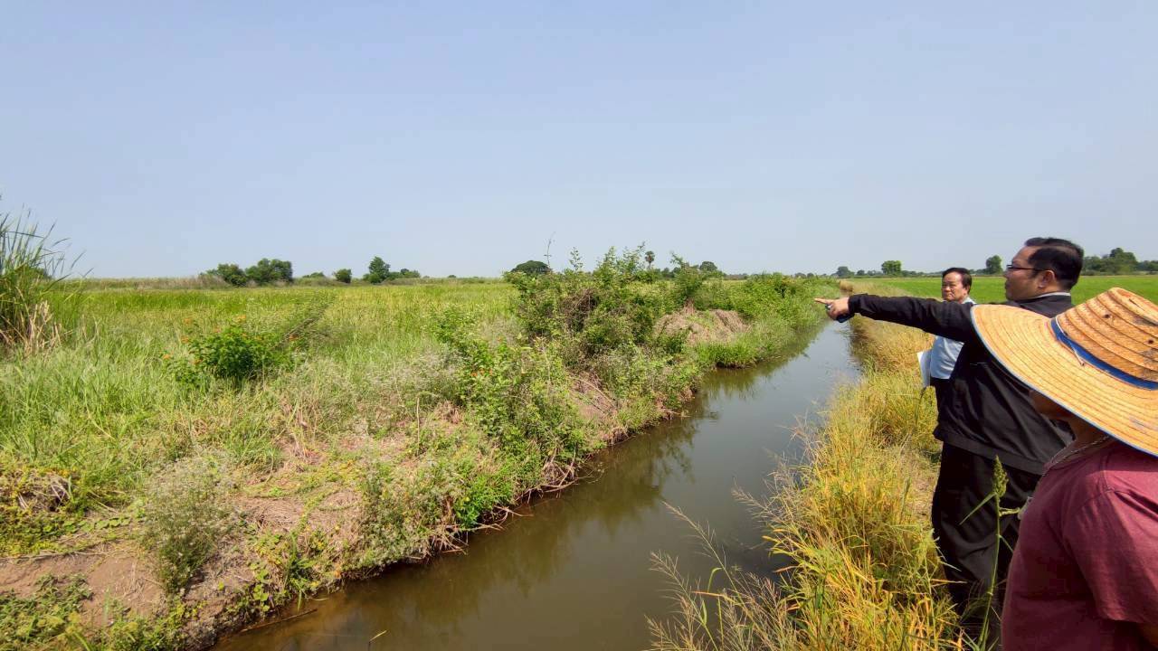 title - ส.ป.ก.พระนครศรีอยุธยา ดำเนินการตรวจสภาพแปลงที่ดินและเจรจาต่อรองราคาที่ดินเพื่อการปฏิรูปที่ดินเพื่อเกษตรกรรมจังหวัดพระนครศรีอยุธยา โครงการจัดที่ดินเพื่อเกษตรกรรม กิจกรรมบริหารที่ดินเอกชน ประจำปีงบประมาณ พ.ศ. ๒๕๖๙  