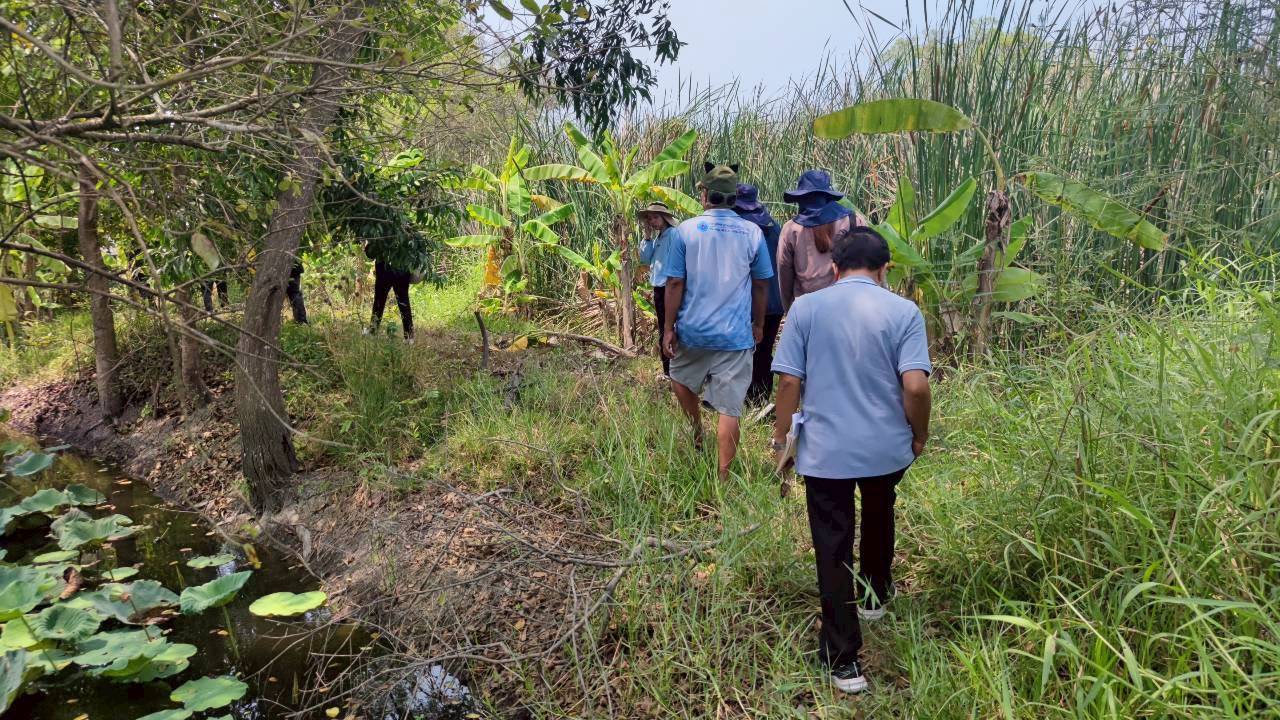 title - ส.ป.ก.พระนครศรีอยุธยา ดำเนินการตรวจสภาพแปลงที่ดินและเจรจาต่อรองราคาที่ดินเพื่อการปฏิรูปที่ดินเพื่อเกษตรกรรมจังหวัดพระนครศรีอยุธยา โครงการจัดที่ดินเพื่อเกษตรกรรม กิจกรรมบริหารที่ดินเอกชน ประจำปีงบประมาณ พ.ศ. ๒๕๖๙  