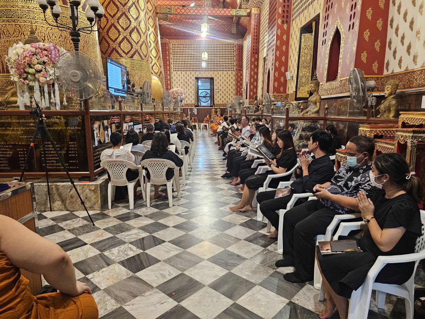 title - ส.ป.ก.พระนครศรีอยุธยา เข้าร่วมพิธีสวดพระพุทธมนต์และเจริญจิตตภาวนา อุทิศถวายพระราชกุศลแด่สมเด็จพระนางเจ้าสิริกิติ์พระบรมราชินีนาถ พระบรมราชชนนีพันปีหลวง