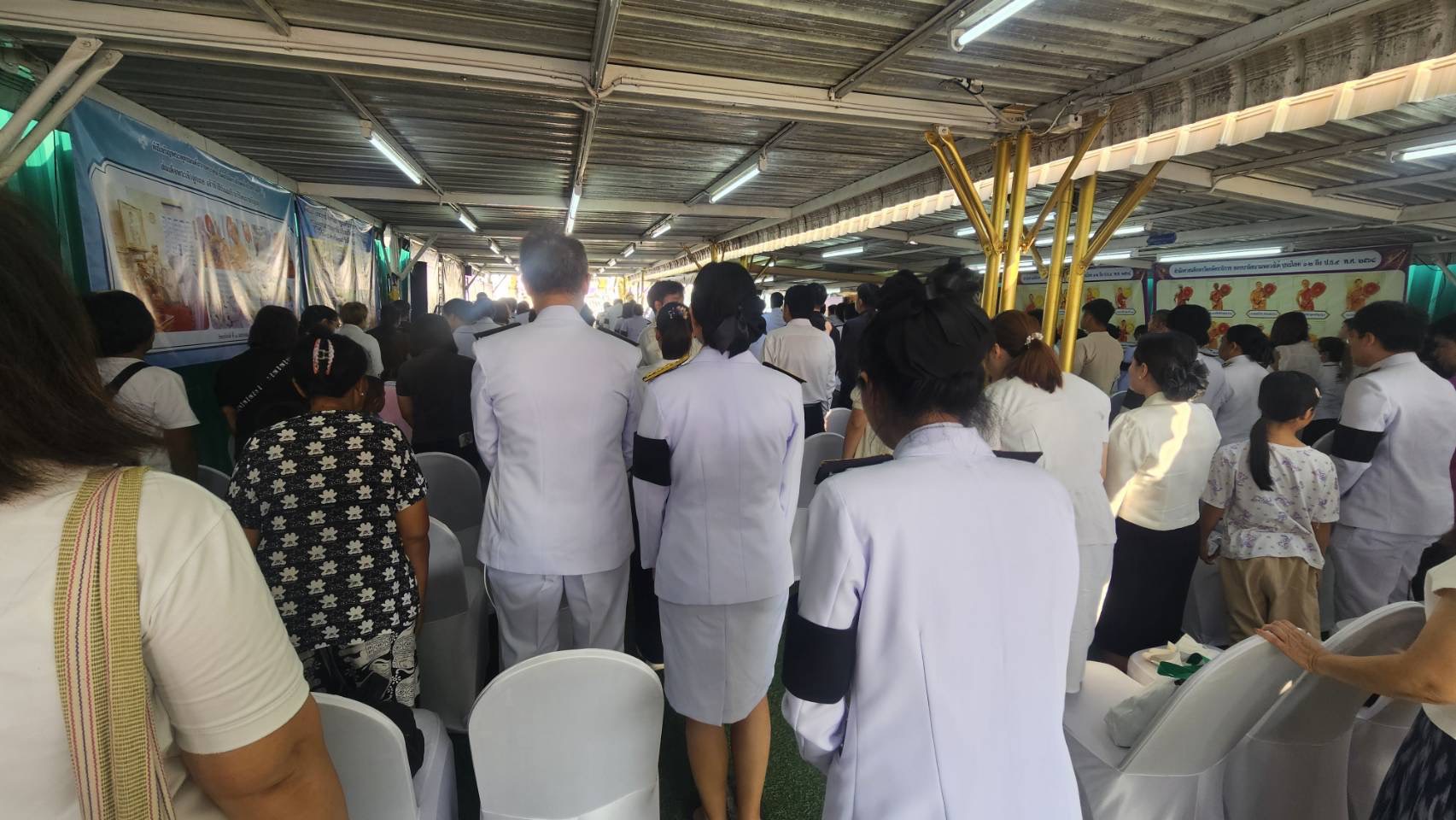 title - ส.ป.ก.พระนครศรีอยุธยา ร่วมพิธีเจริญพระพุทธมนต์และพิธีปล่อยพันธ์ุปลา เนื่องในโอกาสวันคล้ายวันพระราชสมภพ สมเด็จพระกนิษฐาธิราชเจ้า กรมสมเด็จพระเทพรัตนราชสุดาฯ สยามบรมราชกุมารี พิธีทอดผ้าป่าสมทบกองทุนพัฒนาเด็กชนบท ในพระราชูปถัมภ์สมเด็จพระเทพรัตนราชสุดาฯ สยามบรมราชกุมารี และวันอนุรักษ์มรดกไทย 