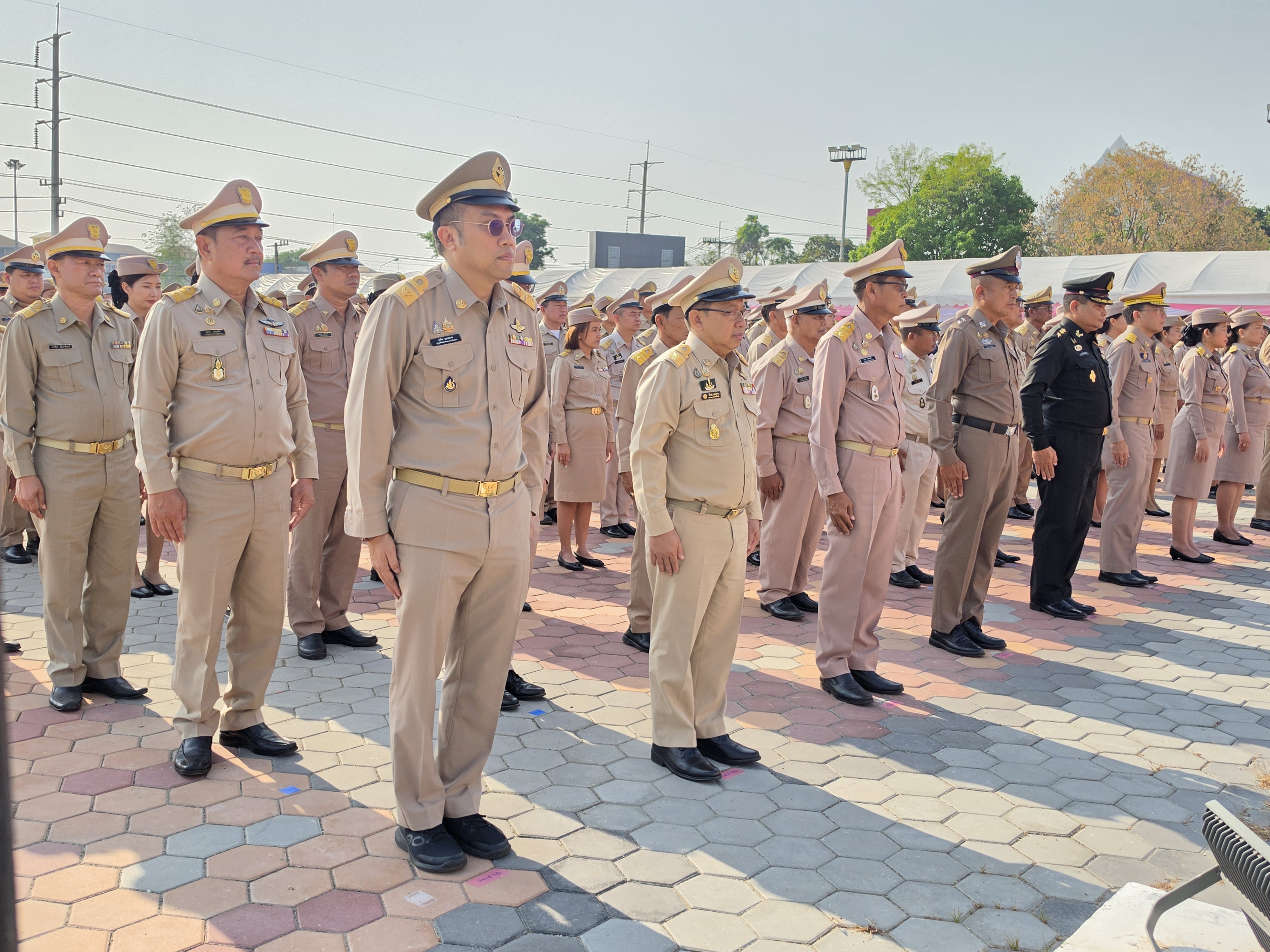 title - ปฏิรูปที่ดินจังหวัดพระนครศรีอยุธยา ร่วมพิธีถวายเครื่องราชสักการะและถวายราชสดุดีพระบาทสมเด็จพระจุลจอมเกล้าเจ้าอยู่หัว เนื่องในงานวันท้องถิ่นไทย ครบรอบ ๑๒๑ ปี