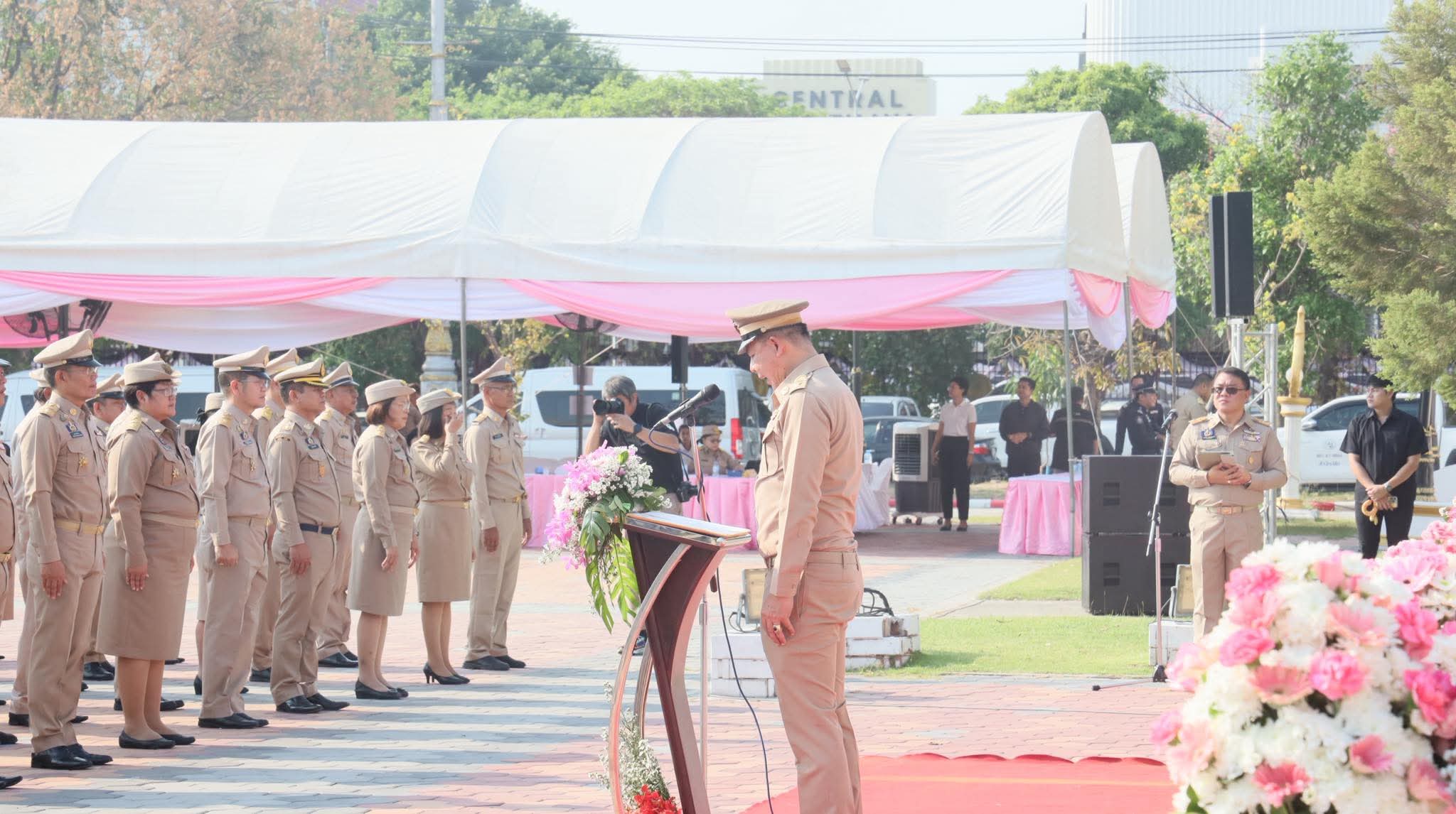 title - ปฏิรูปที่ดินจังหวัดพระนครศรีอยุธยา ร่วมพิธีถวายเครื่องราชสักการะและถวายราชสดุดีพระบาทสมเด็จพระจุลจอมเกล้าเจ้าอยู่หัว เนื่องในงานวันท้องถิ่นไทย ครบรอบ ๑๒๑ ปี