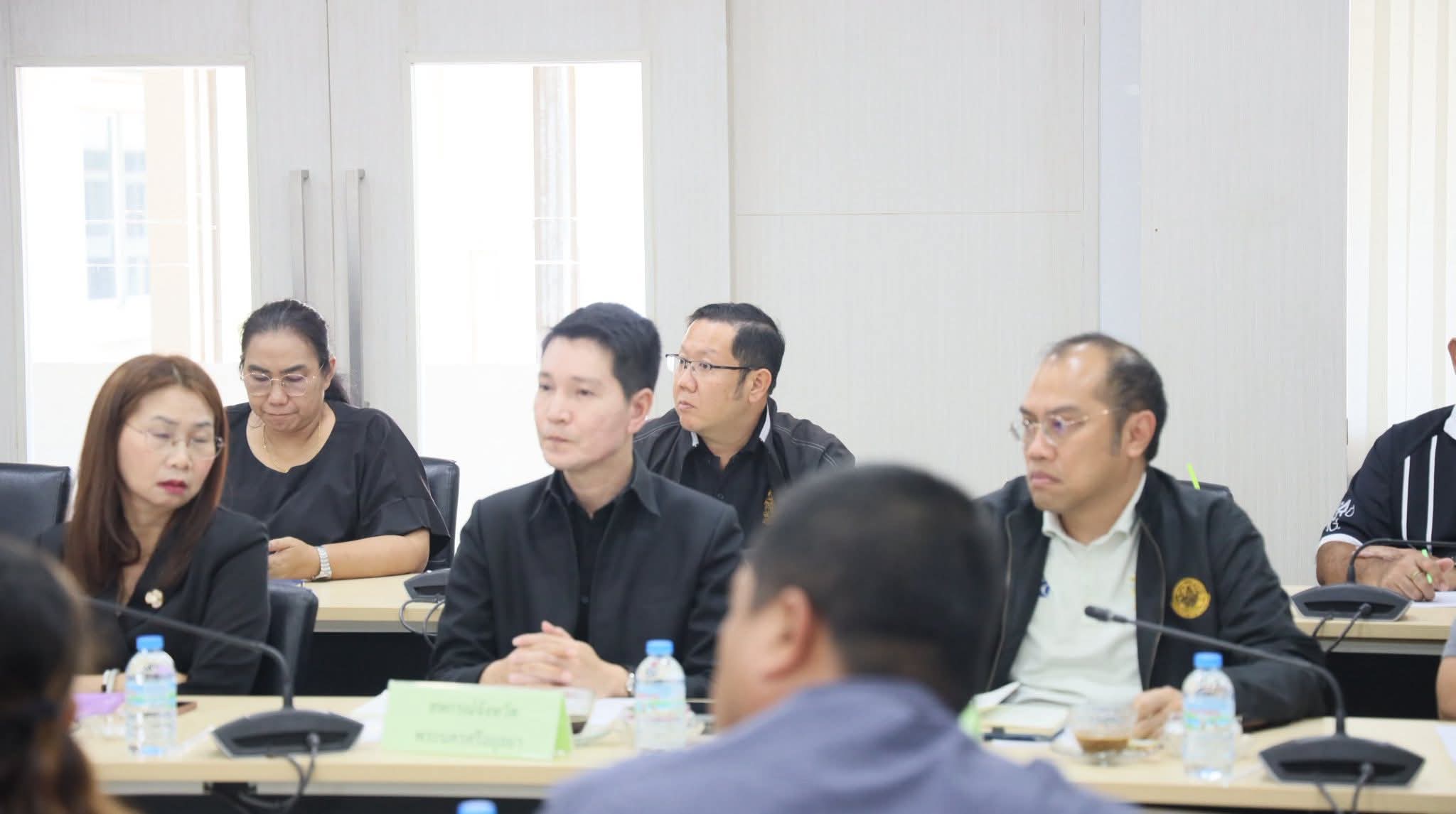 title - ปฏิรูปที่ดินจังหวัดพระนครศรีอยุธยา เข้าร่วมประชุมเพื่อพิจารณา แนวทางลดผลกระทบจากสถานการณ์ในภูมิภาคตะวันออกกลาง ด้านการเกษตรของจังหวัดพระนครศรีอยุธยา ครั้งที่ ๑ / ๒๕๖๙