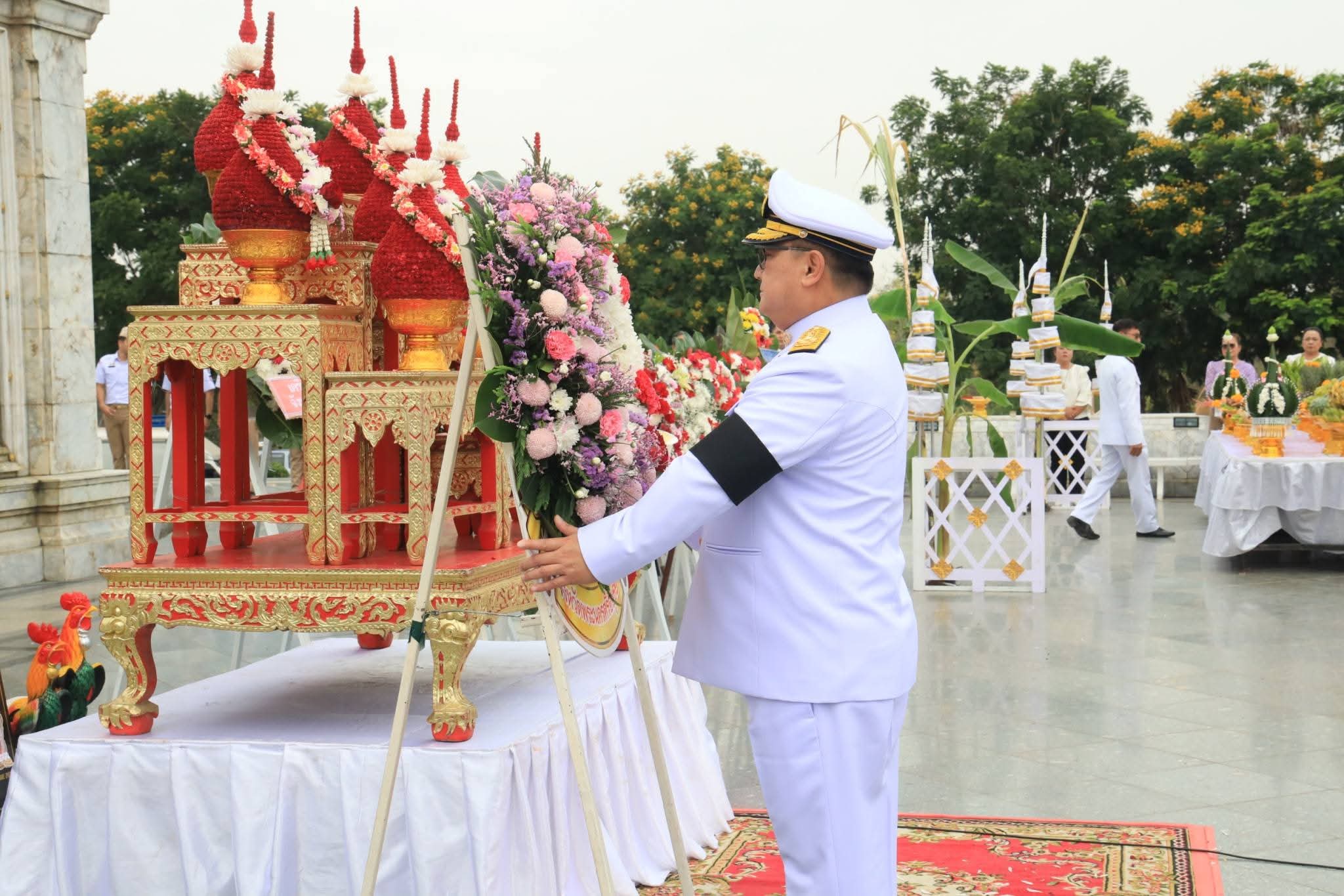 title - ส.ป.ก.พระนครศรีอยุธยา ร่วมพิธีวางพวงมาลาถวายสักการะพระบรมราชานุสาวรีย์สมเด็จพระนเรศวรมหาราช เนื่องในวันคล้ายวันสวรรคต “สมเด็จพระนเรศวรมหาราช” ประจำปี ๒๕๖๙