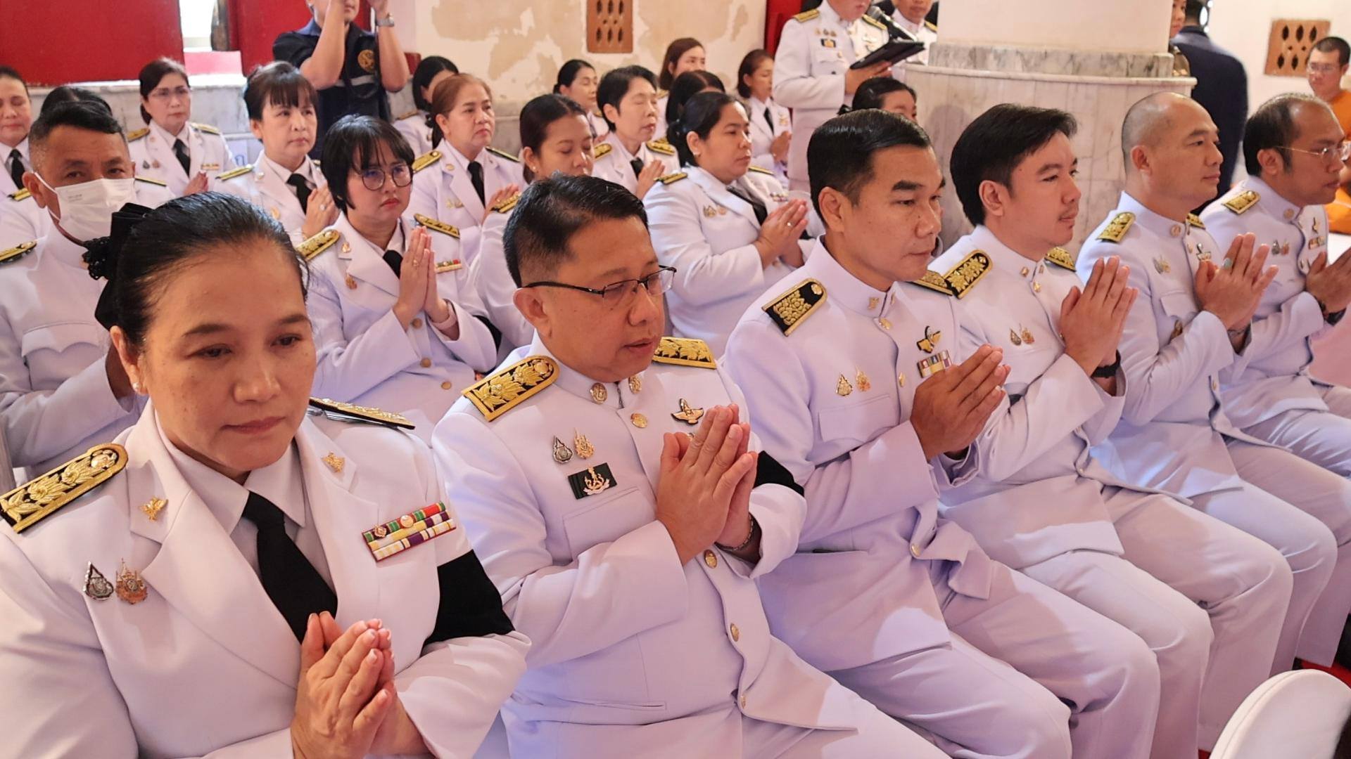 title -  ปฏิรูปที่ดินจังหวัดพระนครศรีอยุธยา ร่วมพิธีเจริญพระพุทธมนต์ เพื่อเฉลิมพระเกียรติสมเด็จพระเจ้าลูกยาเธอ เจ้าฟ้าทีปังกรรัศมีโชติ มหาวชิโรตตมางกูร สิริวิบูลยราชกุมาร เนื่องในโอกาสวันคล้ายวันประสูติ ๒๙ เมษายน ๒๕๖๙