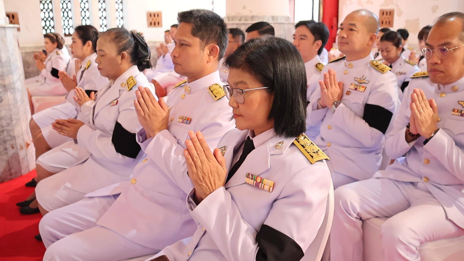 title -  ปฏิรูปที่ดินจังหวัดพระนครศรีอยุธยา ร่วมพิธีเจริญพระพุทธมนต์ เพื่อเฉลิมพระเกียรติสมเด็จพระเจ้าลูกยาเธอ เจ้าฟ้าทีปังกรรัศมีโชติ มหาวชิโรตตมางกูร สิริวิบูลยราชกุมาร เนื่องในโอกาสวันคล้ายวันประสูติ ๒๙ เมษายน ๒๕๖๙