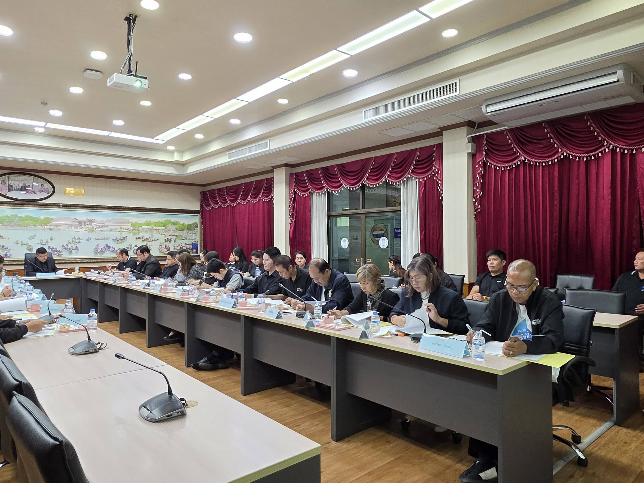 title - ส.ป.ก.พระนครศรีอยุธยา ดำเนินการจัดประชุมคณะกรรมการปฏิรูปที่ดินจังหวัดพระนครศรีอยุธยา ครั้งที่๑/๒๕๖๙ ณ ห้องประชุม บึงพระราม อาคาร ๑ ชั้น ๑ ศาลากลางจังหวัดพระนครศรีอยุธยา 